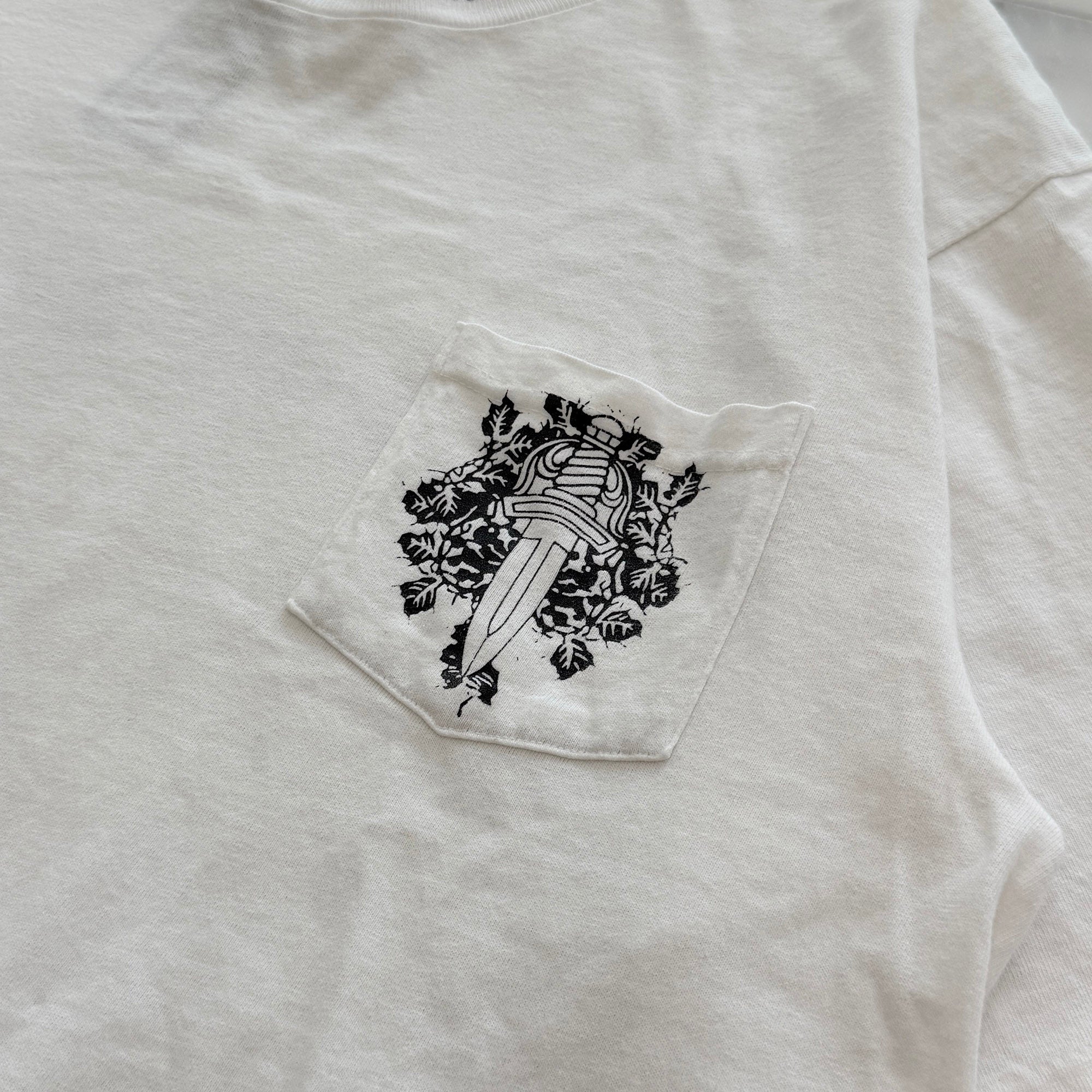 CHROME HEARTS Neck Logo Dagger Back Scroll Print Tee Size L クロムハーツ ネックロゴ ダガー バックスクロール プリント Tシャツ サイズL