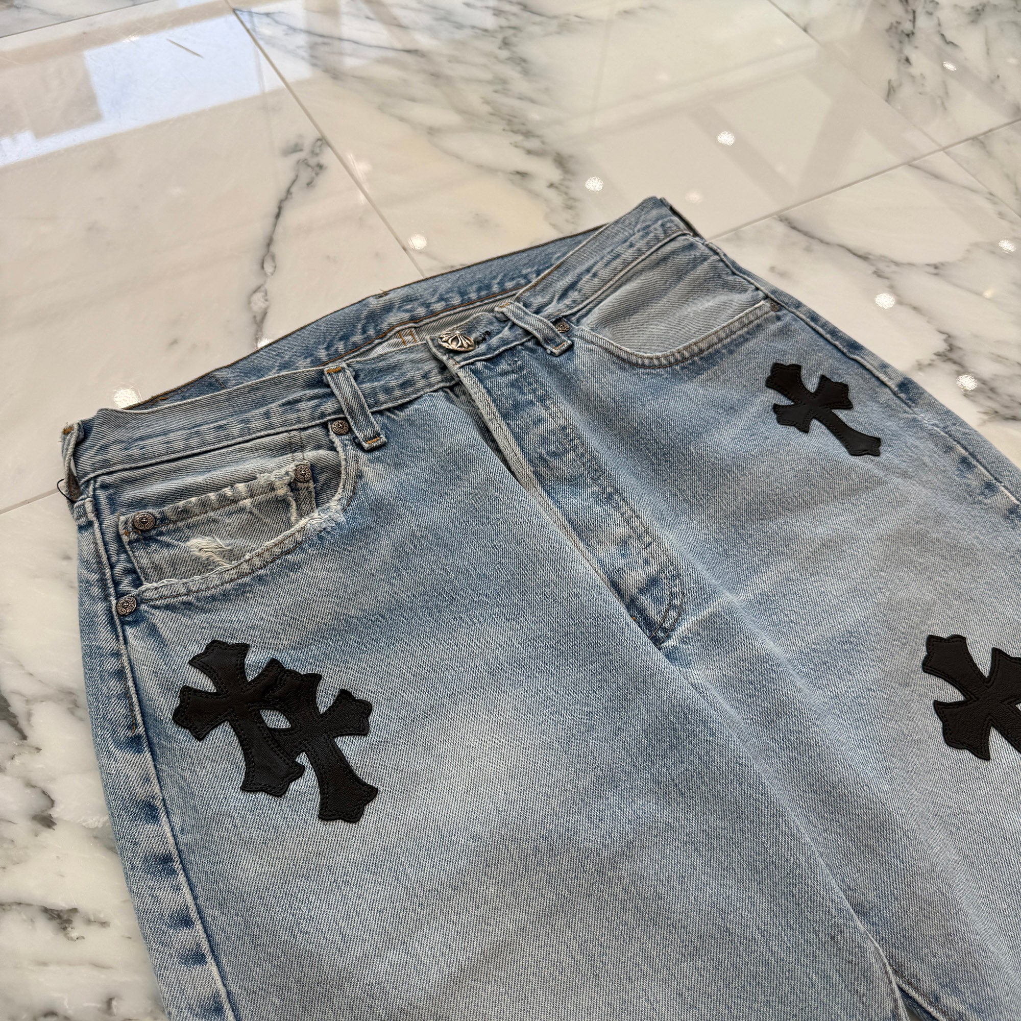 CHROME HEARTS × Levi's 501 VNTG Leather Cross Patch Denim Pants