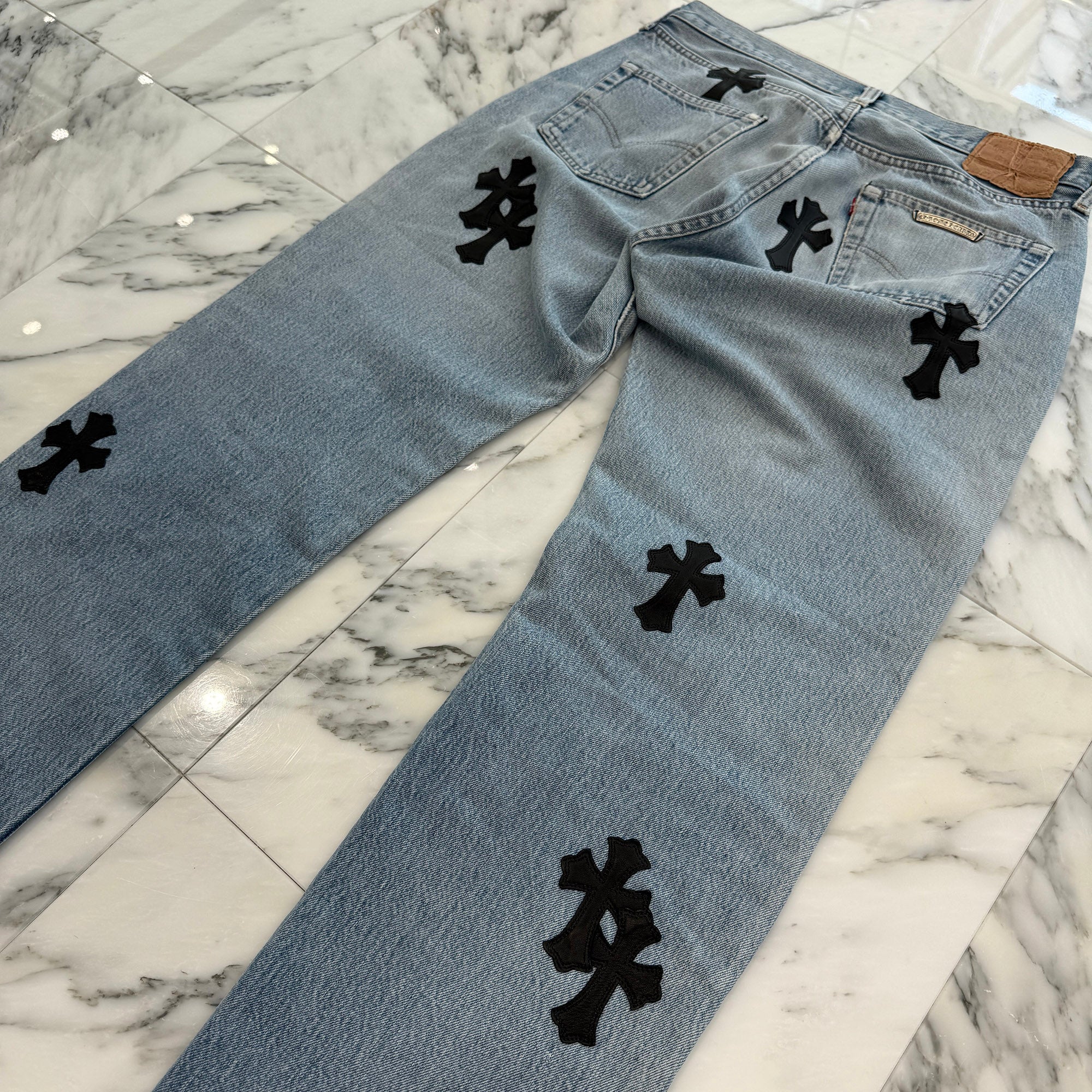 CHROME HEARTS × Levi's 501 VNTG Leather Cross Patch Denim Pants