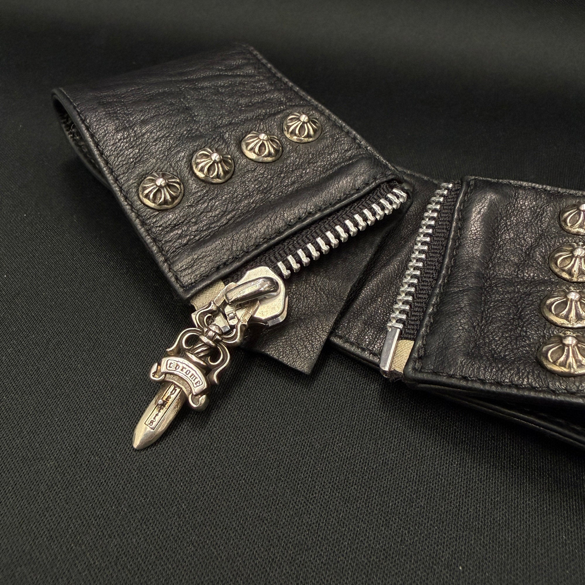 CHROME HEARTS Cross Ball Dagger Zip Leather Choker クロムハーツ