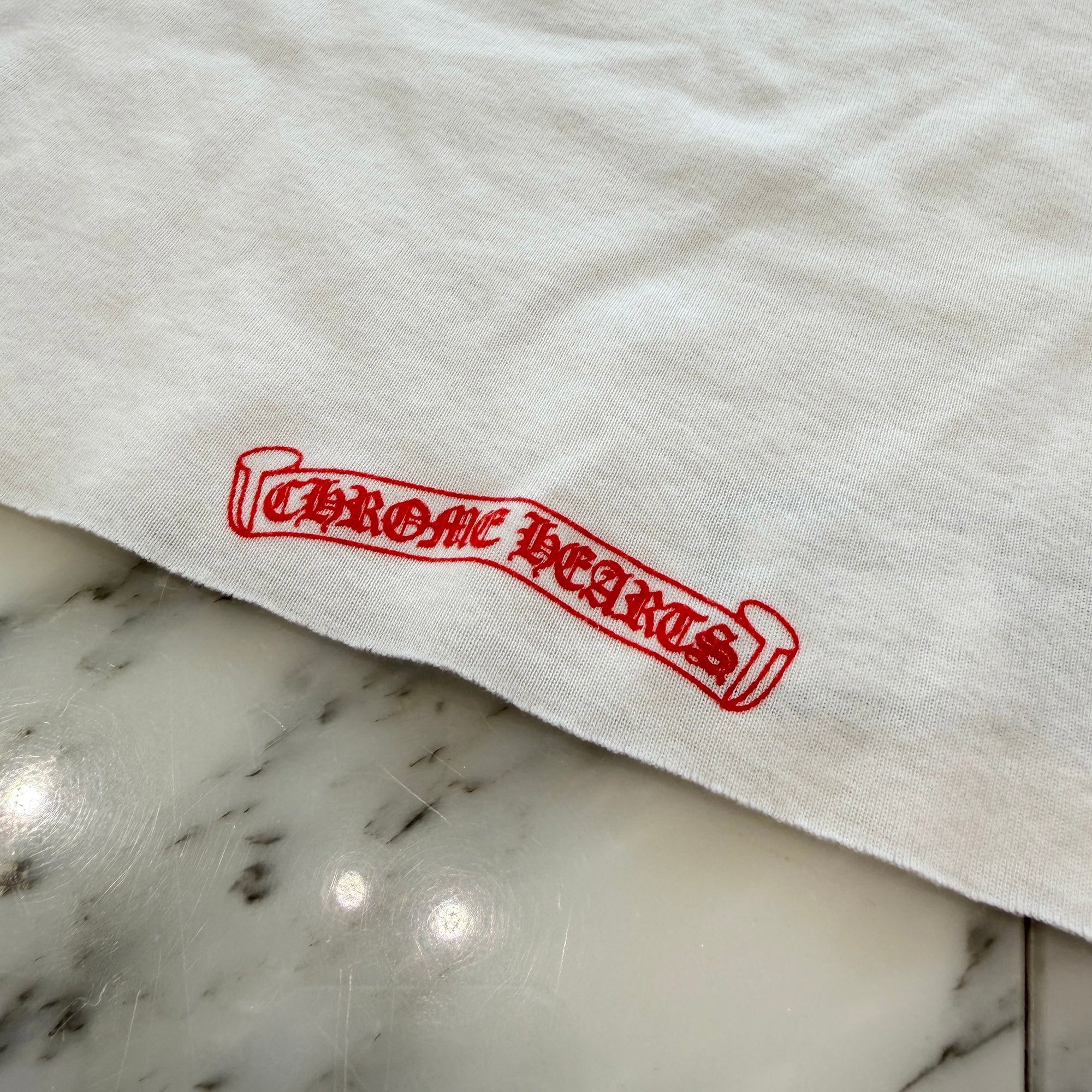 CHROME HEARTS × The Rolling Stones Lip & Tongue Neck Logo Tee Size ONE SIZE (68-112) クロムハーツ×ローリングストーンズ リップアンドタンネックロゴ Tシャツ サイズONE SIZE (68-112)