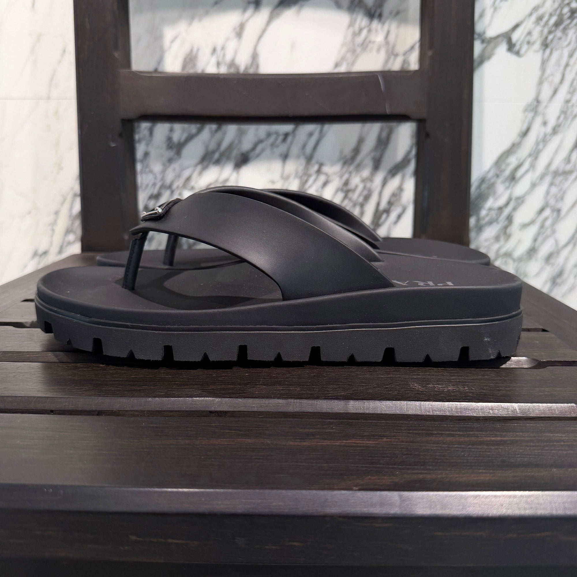 PRADA 2023SS Triangle Logo Plate Rubber Tongs Sandal 2Y3130 Size 9 1/2 (約28.5cm) プラダ トライアングルロゴプレート ラバートングサンダル サイズ9 1/2 (約28.5cm)