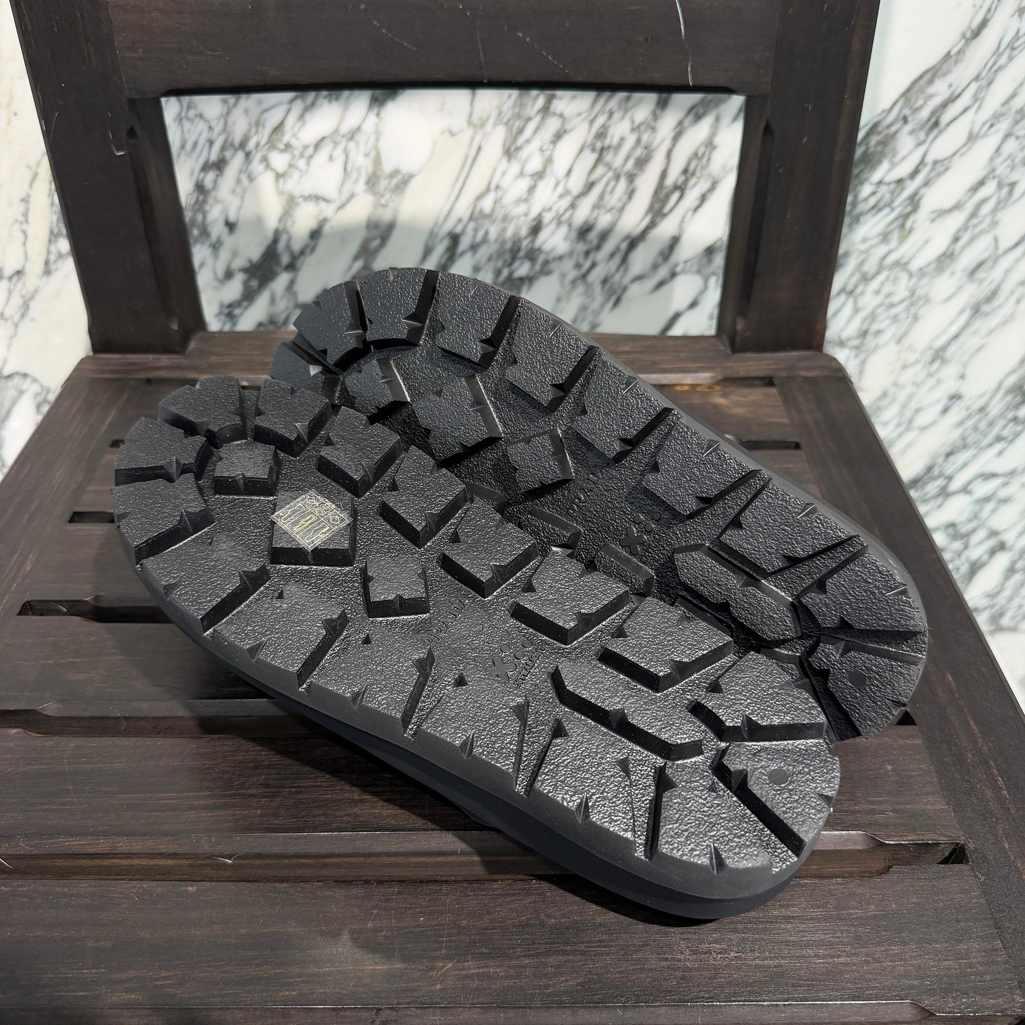 PRADA 2023SS Triangle Logo Plate Rubber Tongs Sandal 2Y3130 Size 9 1/2 (約28.5cm) プラダ トライアングルロゴプレート ラバートングサンダル サイズ9 1/2 (約28.5cm)