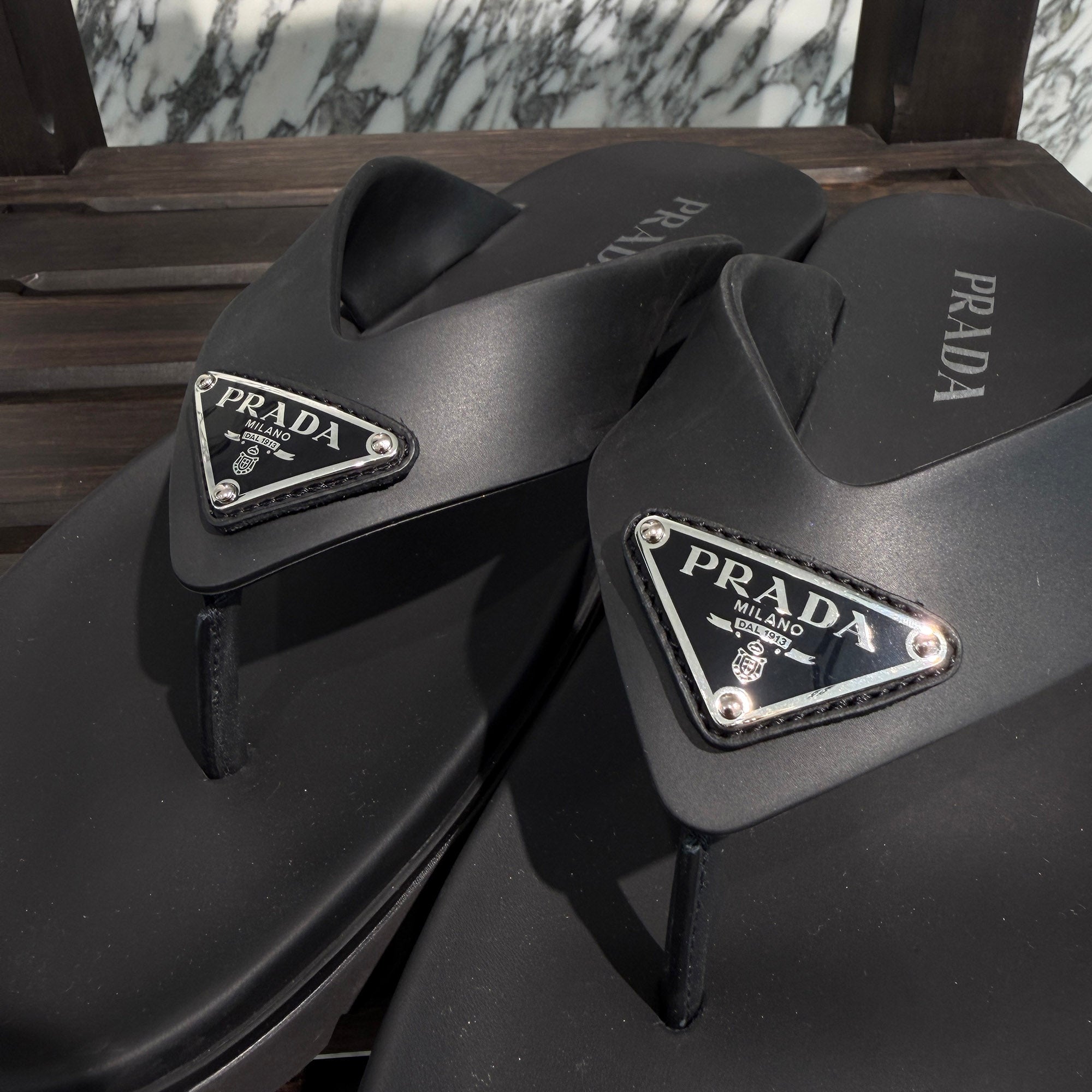 PRADA 2023SS Triangle Logo Plate Rubber Tongs Sandal 2Y3130 Size 9 1/2 (約28.5cm) プラダ トライアングルロゴプレート ラバートングサンダル サイズ9 1/2 (約28.5cm)
