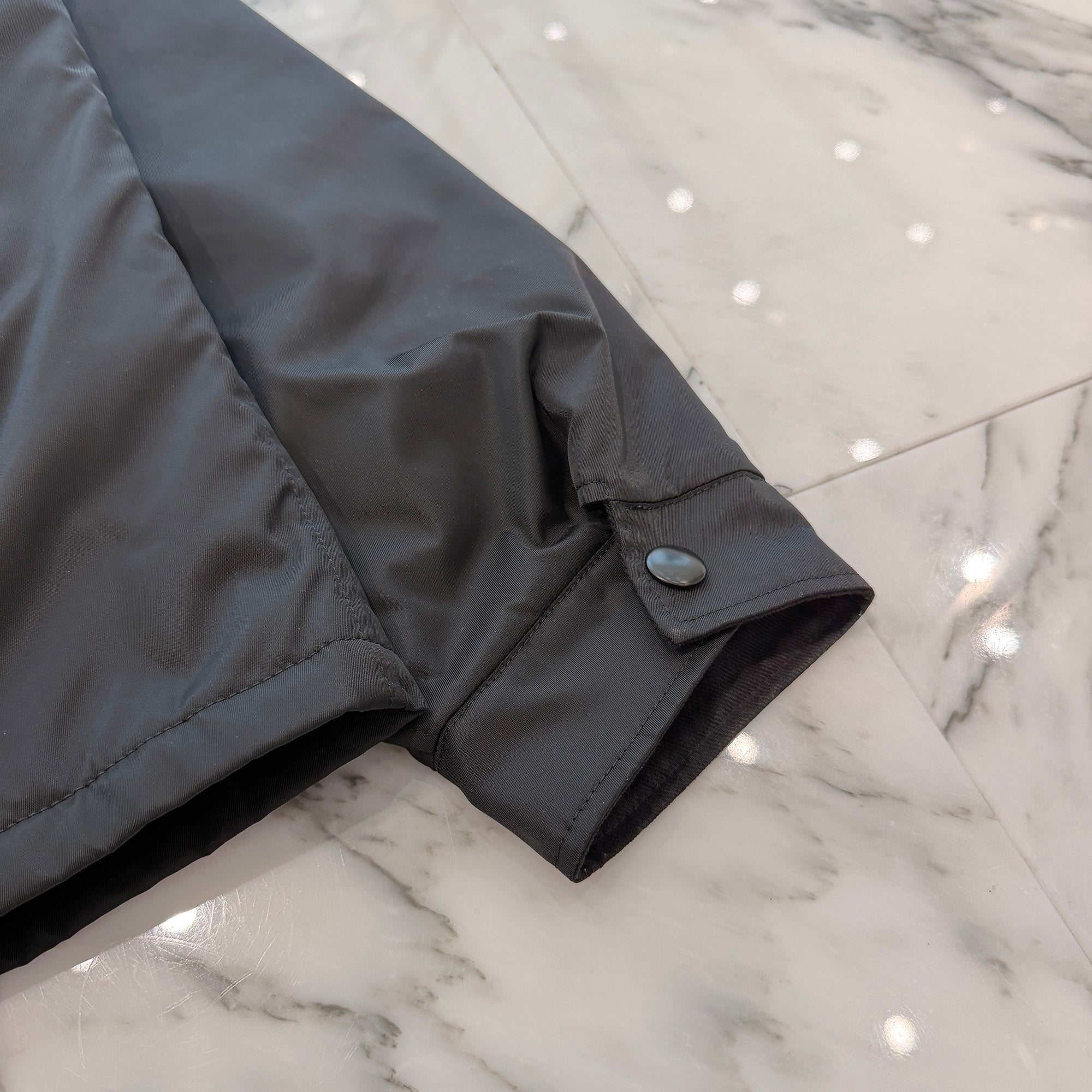 PRADA 2024AW Triangle Logo Plate Re-Nylon Shirt Jacket SC796M S000 1WQ8 Size L プラダ トライアングルロゴプレート リナイロン シャツジャケット サイズL