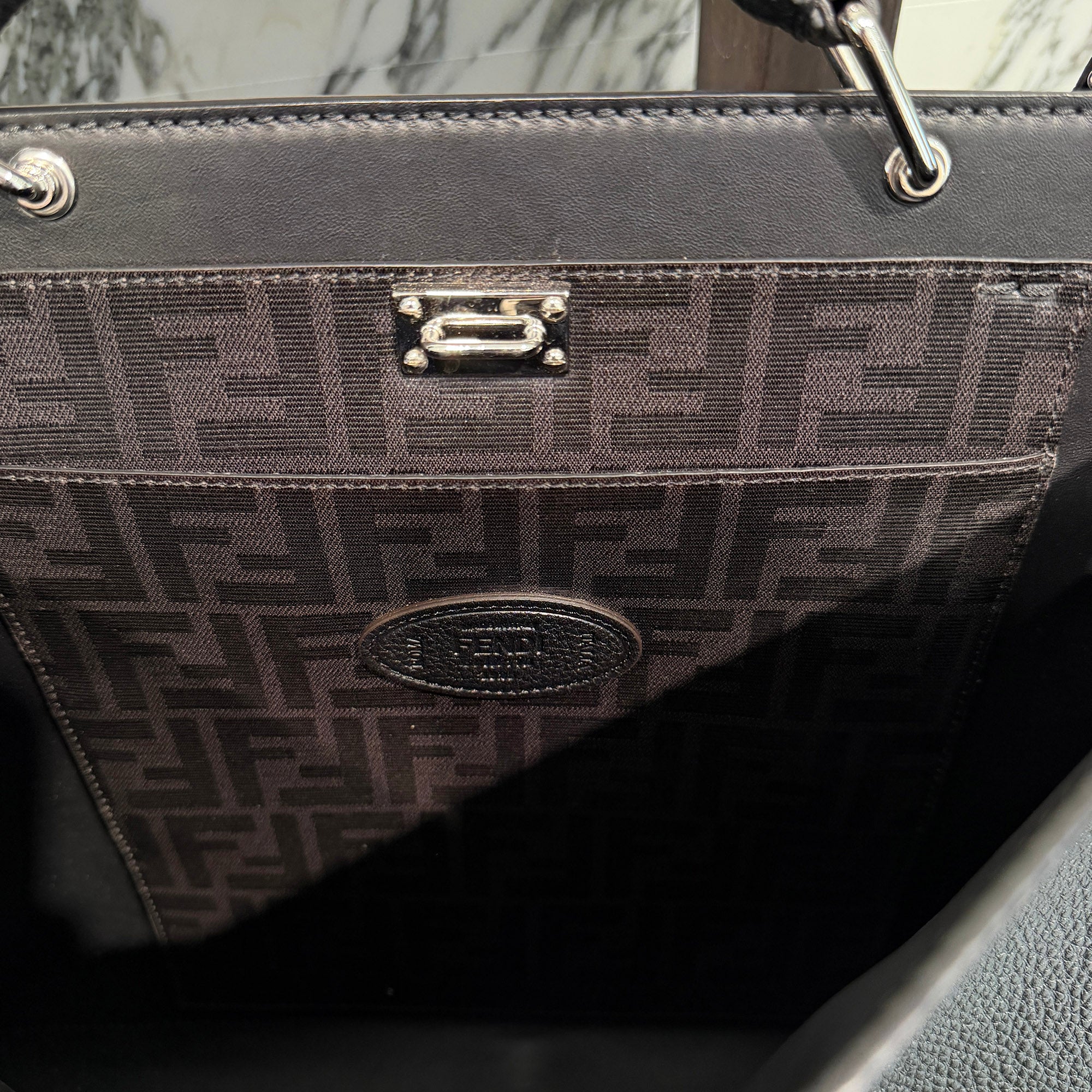 FENDI Peekaboo Iconic Essential Business Bag 7VA476 A91A F0GXN フェンディ ピーカブー アイコニックエッセンシャル ビジネスバッグ
