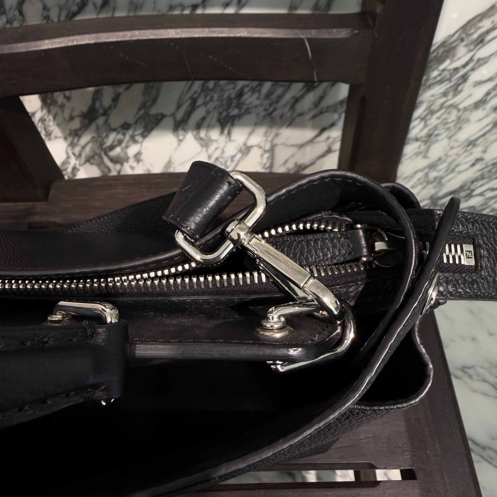 FENDI Peekaboo Iconic Essential Business Bag 7VA476 A91A F0GXN フェンディ ピーカブー アイコニックエッセンシャル ビジネスバッグ