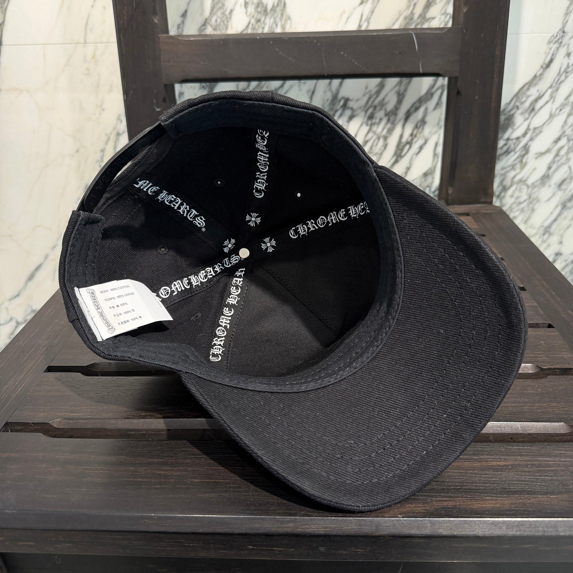CHROME HEARTS RS3 Cross Embroidery Trucker Cap Size ONE SIZE (53-60) クロムハーツ RS3クロス刺繡 トラッカーキャップ ワンサイズ (53-60)