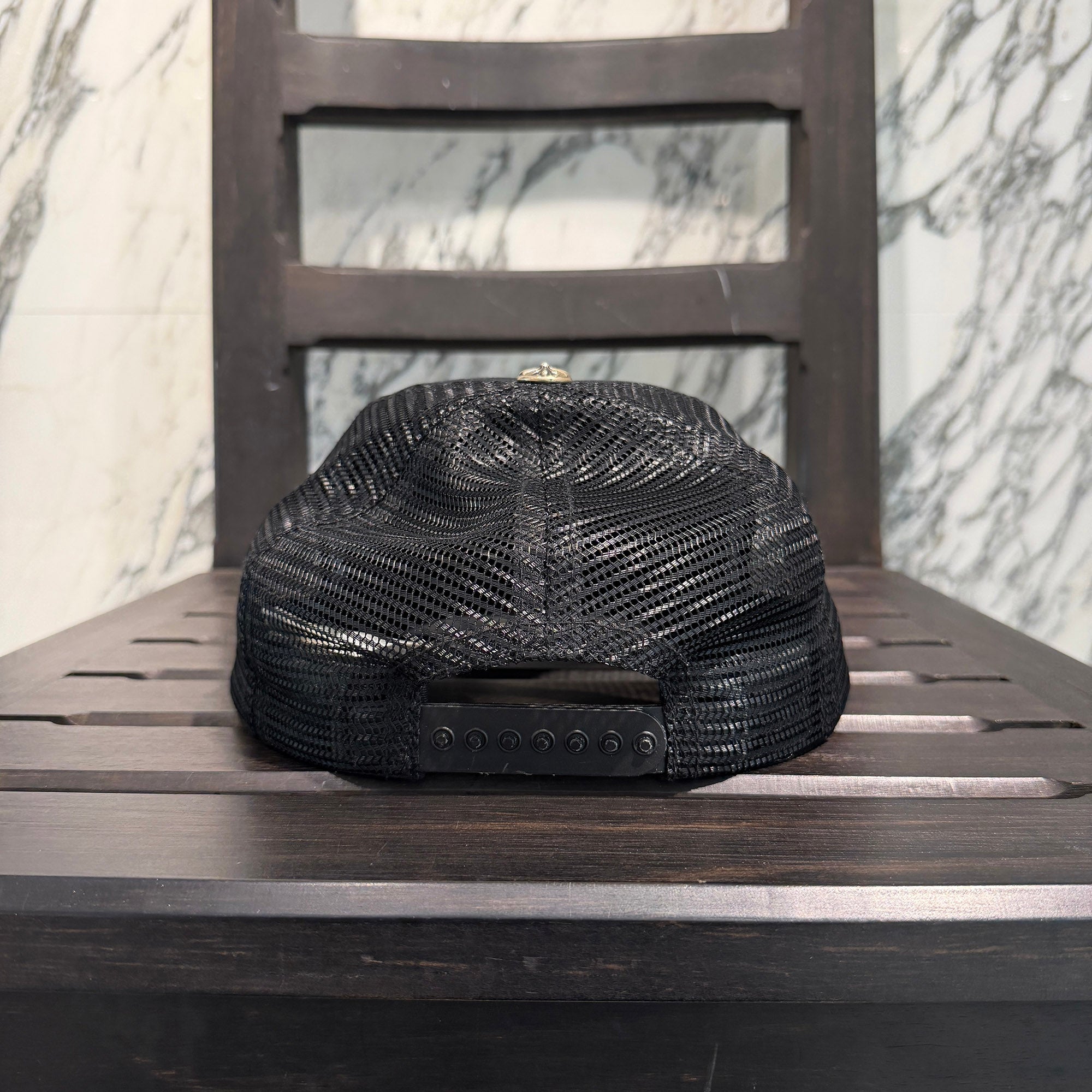 CHROME HEARTS × MATTY BOY Matty Boy Striped Heart Trucker Mesh Cap Size ONE SIZE (53-60) クロムハーツ × マッティボーイ ストライプハート トラッカーメッシュキャップ ONE SIZE (53-60)