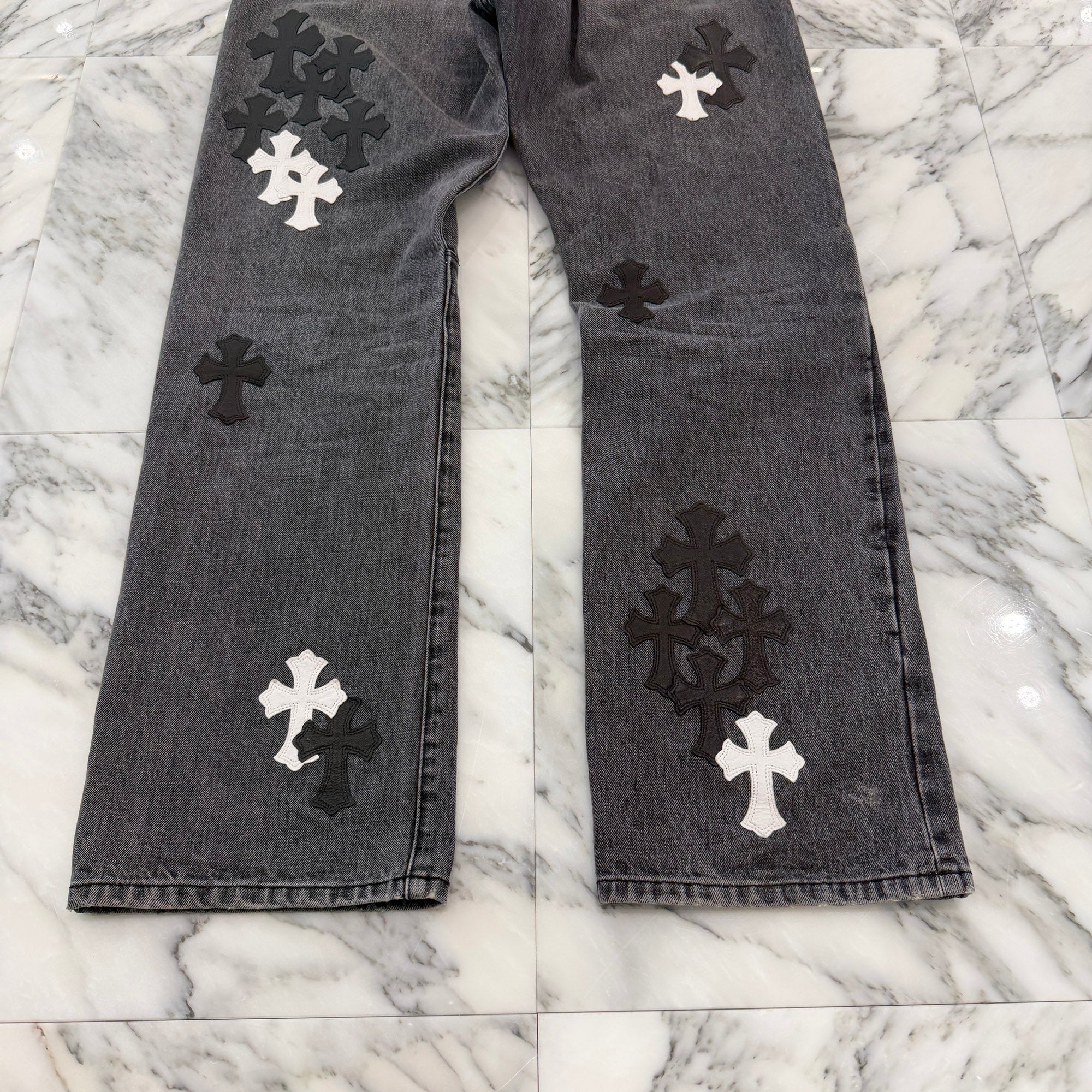 CHROME HEARTS Multi Leather Cross Patch Cross Ball Button Flare Knee Denim Pants Size 36 クロムハーツ マルチレザークロスパッチ クロスボールボタン フレアニー デニムパンツ サイズ36
