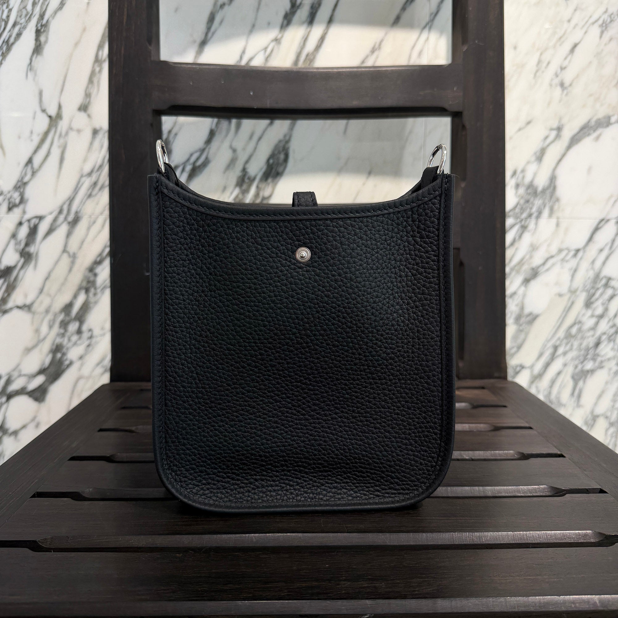 HERMES Evelyn Amazon TPM " NOIR " K刻印 エルメス エブリン アマゾン TPM "ノワール" レザーショルダーバッグ