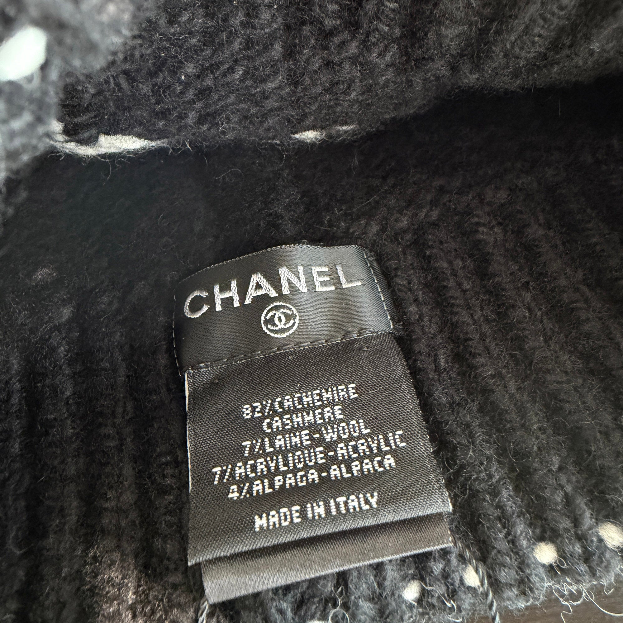CHANEL Métiers D'Art Collection 26A Coco Mark Cashmere Knit Beanie AAC078 B25064 UB312 シャネル メティエダール コレクション 26A ココマーク カシミア ニット ビーニー