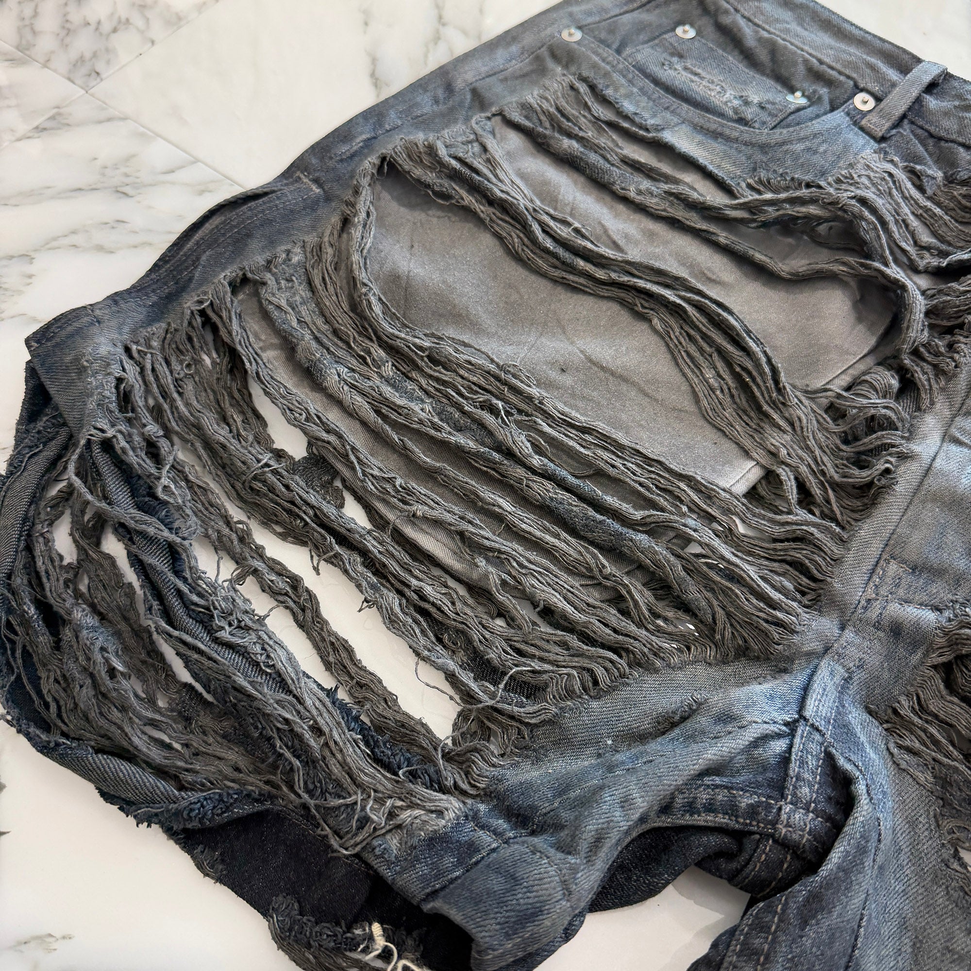 Rick Owens DRKSHDW 2024SS Shredded Layered Raw Hem Denim Shorts DU01D1357-DFOSH Size US38 リックオウエンス ダークシャドウ シュレッドレイヤード ゲスカットオフ デニムショートパンツ サイズUS38