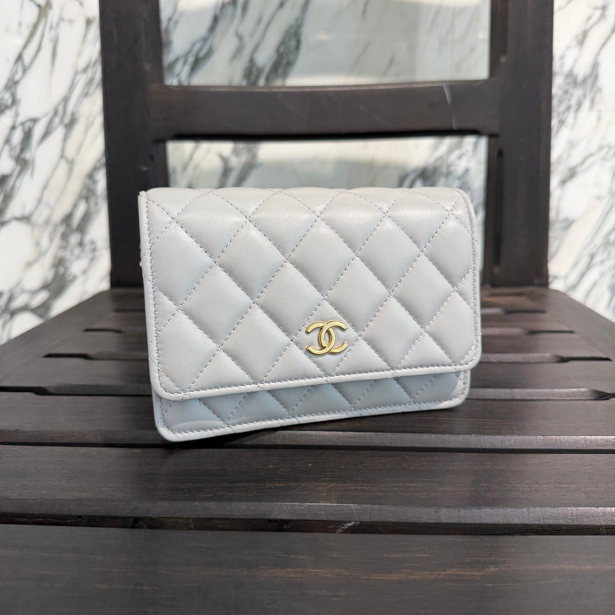 CHANEL 2022AW 22B Coco Mark Matelassé Chain Wallet Clutch Shoulder Bag AP2932 シャネル 22B ココマーク マトラッセ チェーン ウォレット クラッチ シャルダーバッグ
