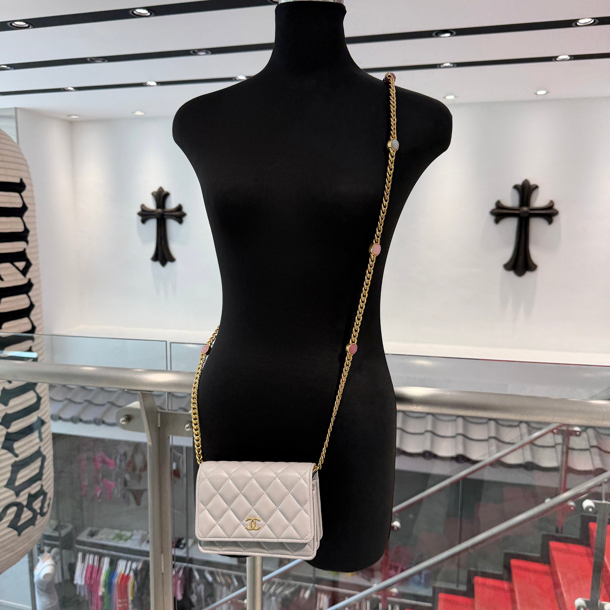 CHANEL 2022AW 22B Coco Mark Matelassé Chain Wallet Clutch Shoulder Bag AP2932 シャネル 22B ココマーク マトラッセ チェーン ウォレット クラッチ シャルダーバッグ