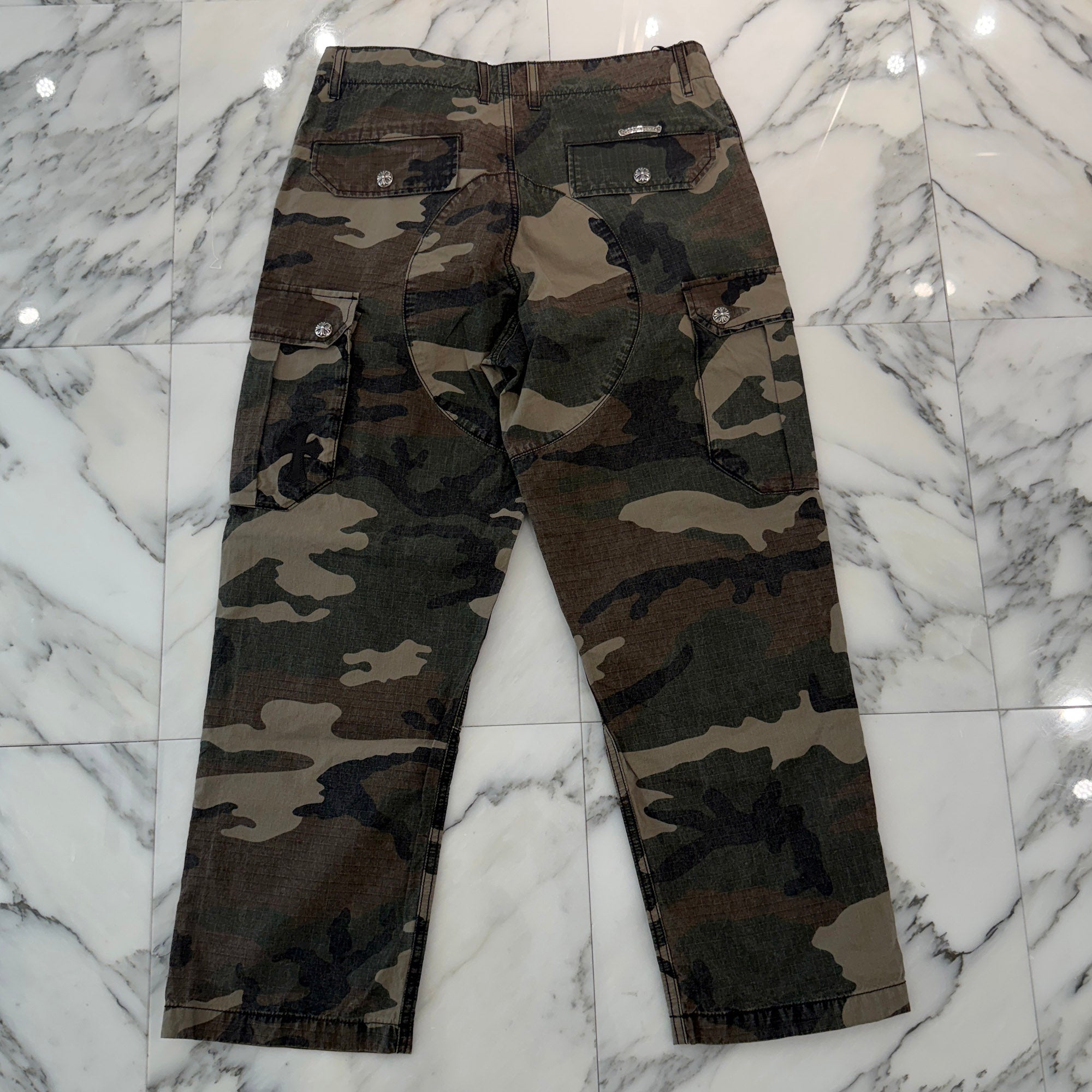 CHROME HEARTS Cross Ball Button Camo Cargo Pants Size 33 クロムハーツ クロスボールボタン カモ カーゴパンツ サイズ33