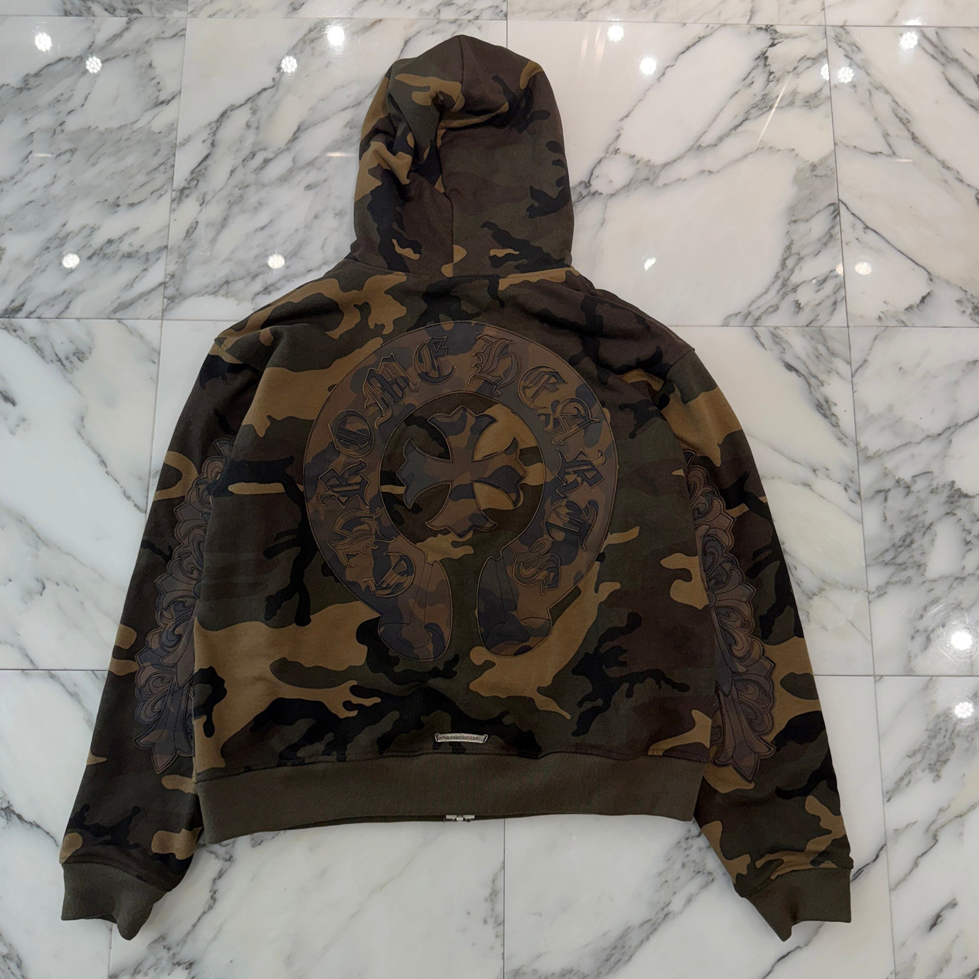 CHROME HEARTS Camo Floral Cross Horseshoe Leather Patch Zip Up Hoodie Size S クロムハーツ カモ フローラルクロス ホースシュー レザーパッチ ジップアップフーディ サイズS