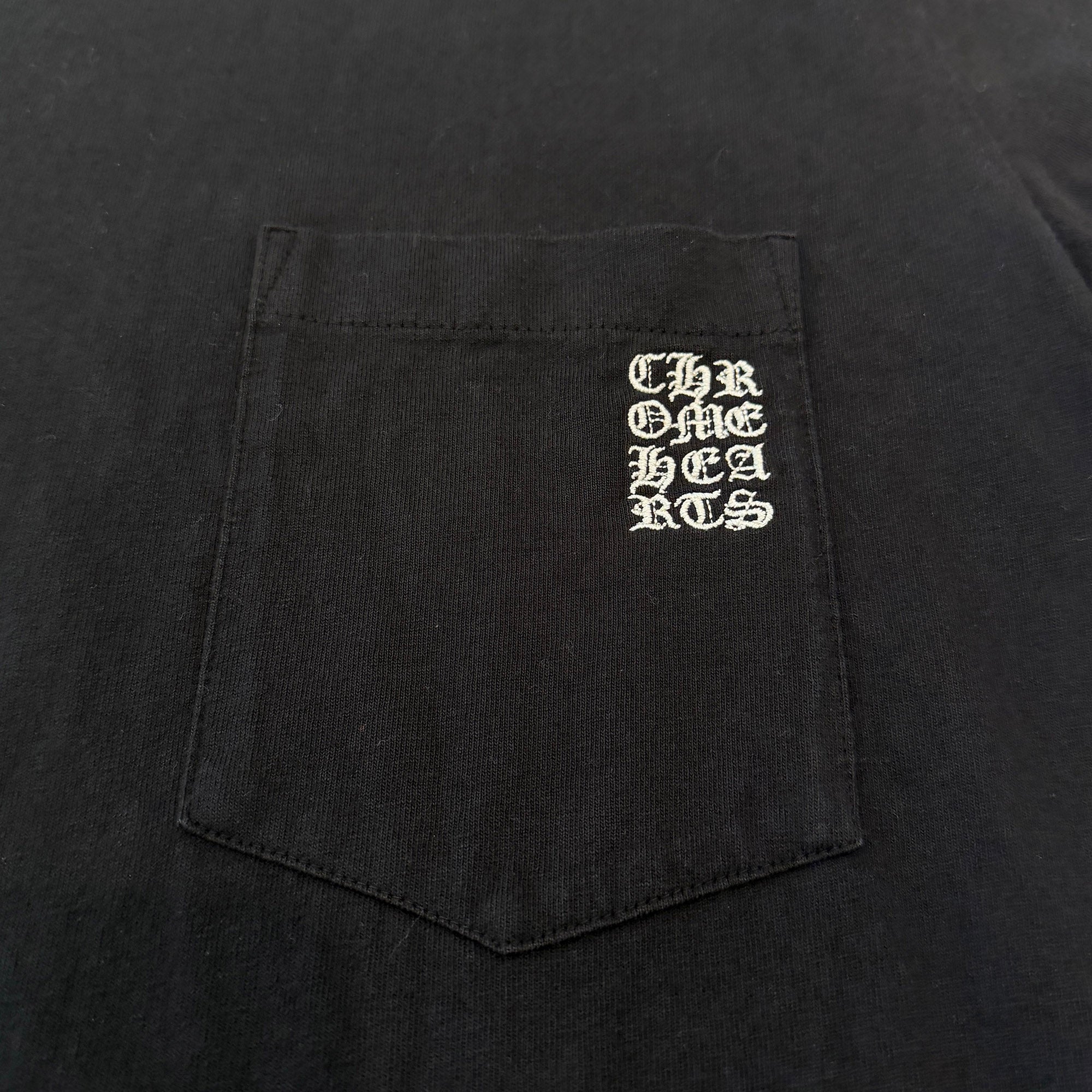 CHROME HEARTS Y NOT Vertical Logo Embroidery Tee Size M クロムハーツ ワイノット ヴァーティカルロゴ 刺繍 Tシャツ サイズM