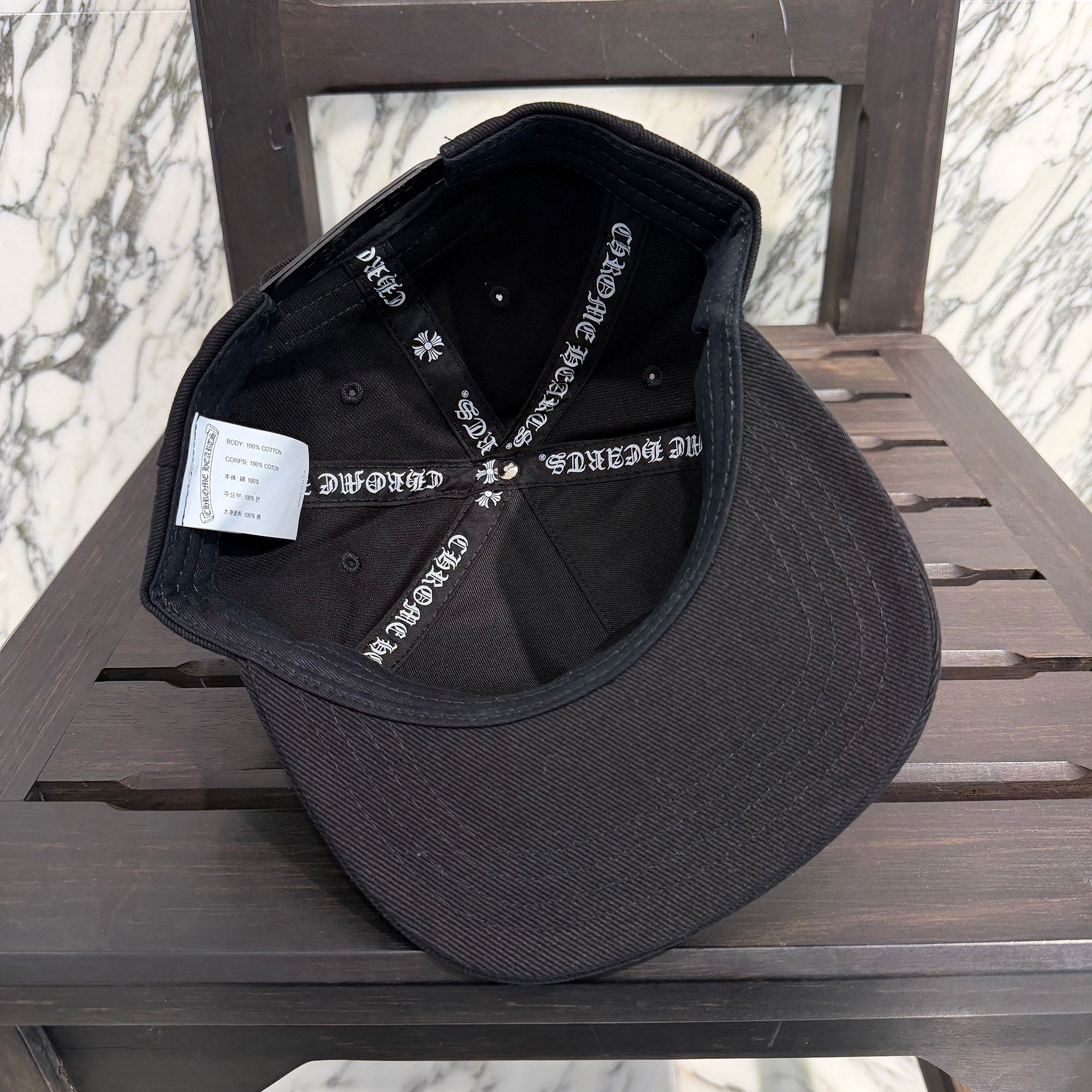 CHROME HEARTS Vertical Logo Trucker Cap Size ONE SIZE (51-61) クロムハーツ ヴァーティカルロゴ トラッカーキャップ サイズONE SIZE (51-61)