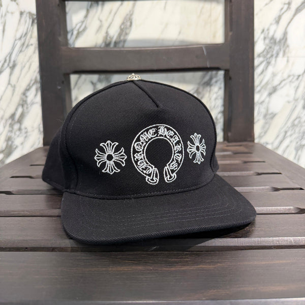 CHROME HEARTS CH Plus Horseshoe Embroidery Baseball Cap Size ONE SIZE (51-61) クロムハーツ CHプラス ホースシュー 刺繍 ベースボールキャップ サイズONE SIZE (51-61)