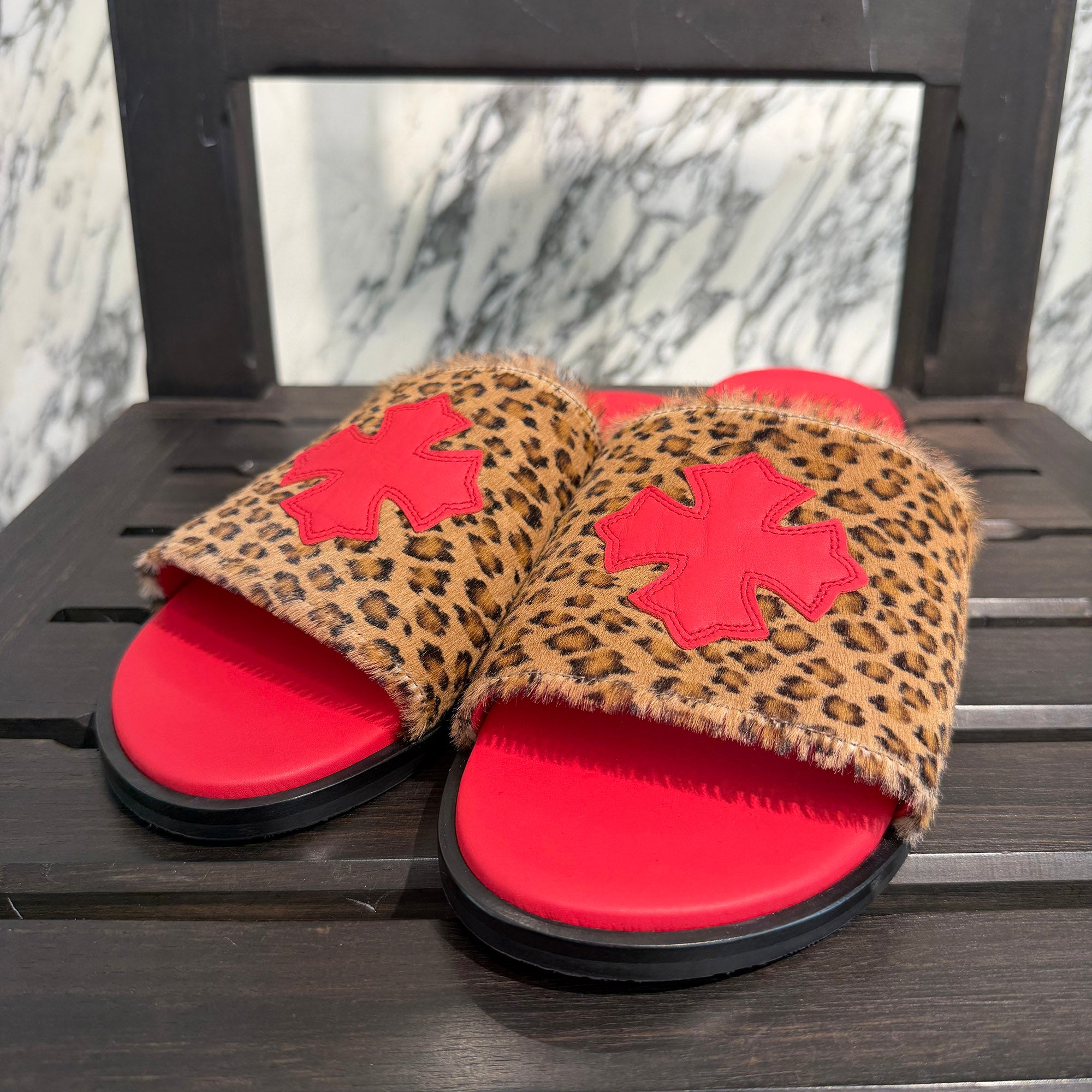 CHROME HEARTS レザークロスパッチ フラットサンダル CHROME HEARTS Leather Cross Patch Harako Leather Flat Sandals Size