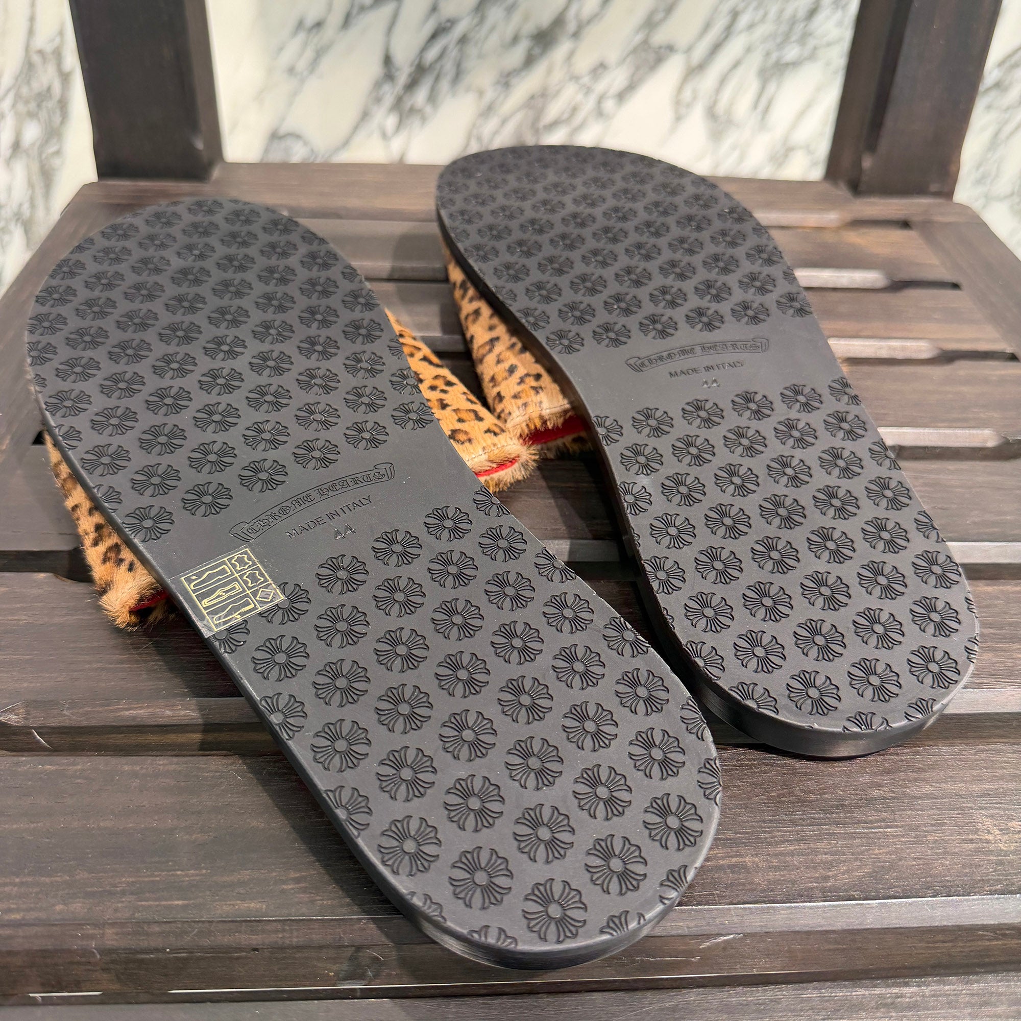 CHROME HEARTS Leather Cross Patch Harako Leather Flat Sandals Size 44(約28.5cm) クロムハーツ レザークロスパッチ ハラコレザーフラットサンダル サイズ44(約28.5cm)