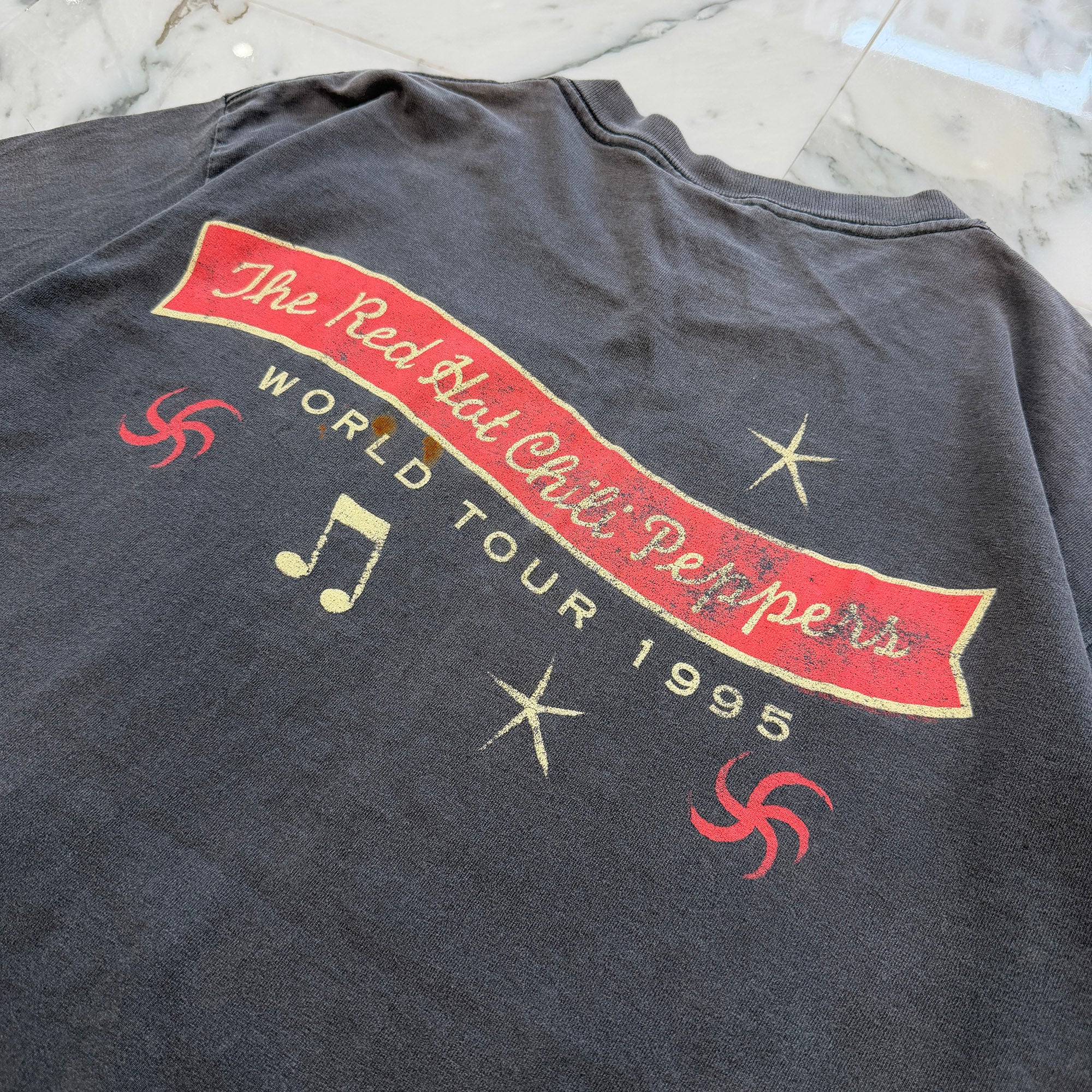 Vintage 90's Red Hot Chili Peppers "One Hot Minute 1995" giant S/S Tee Size XL ヴィンテージ 90's レッド ホット チリ ペッパーズ "ワン ホット ミニット1995" ジャイアント社製Tシャツ サイズXL