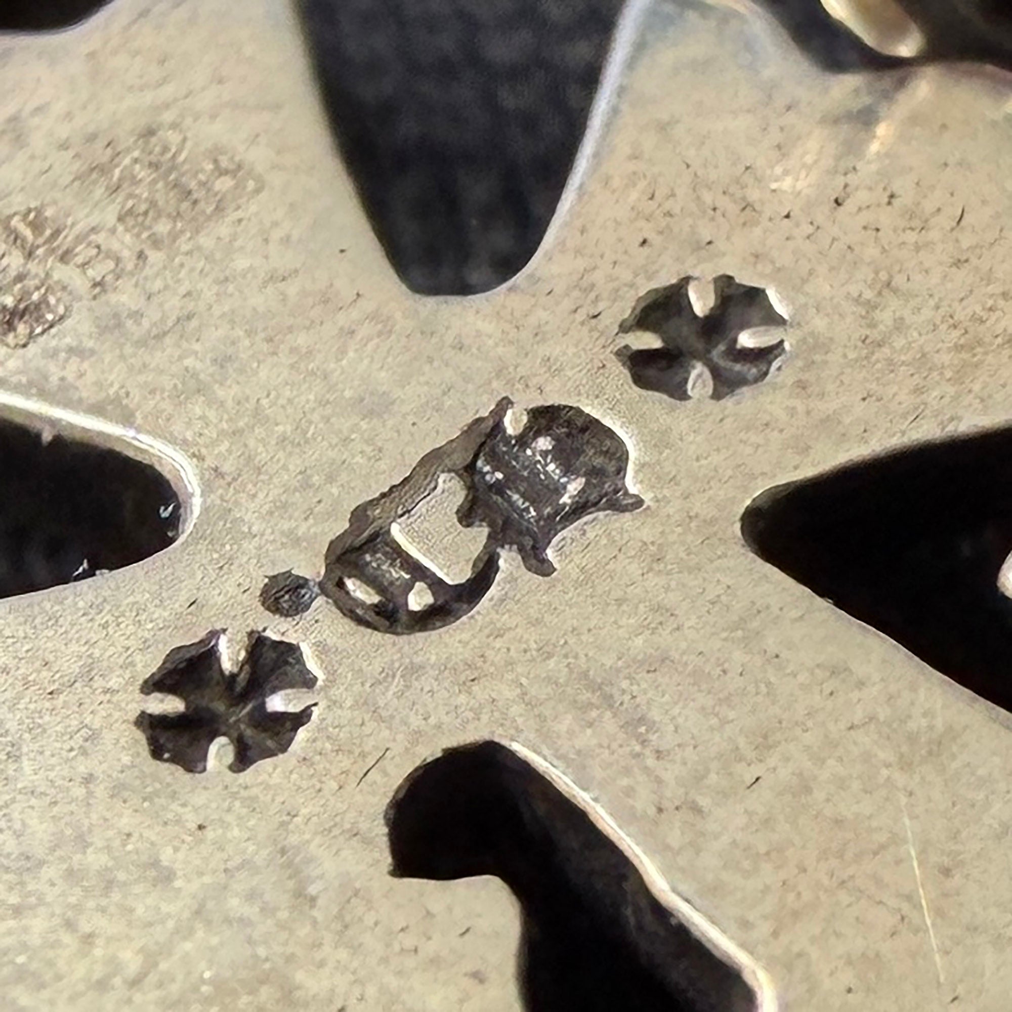 CHROME HEARTS 3 Cemetery Cross Earring クロムハーツ 3セメタリークロス イヤリング ピアス