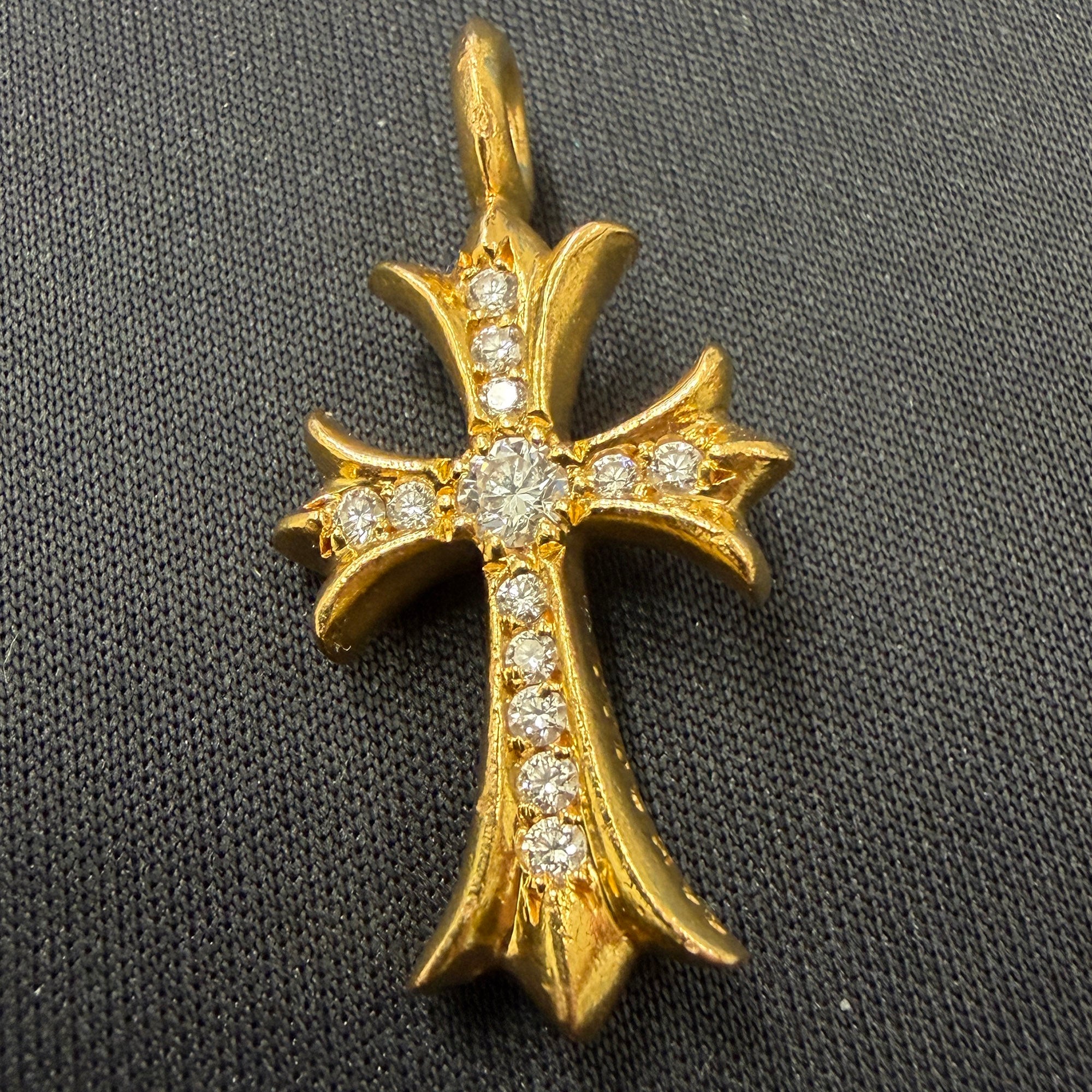 CHROME HEARTS 22K Tiny Fat Cross Pave Diamond Pendant Top クロムハーツ 22K タイニーファット クロス パヴェダイヤモンド ペンダントトップ