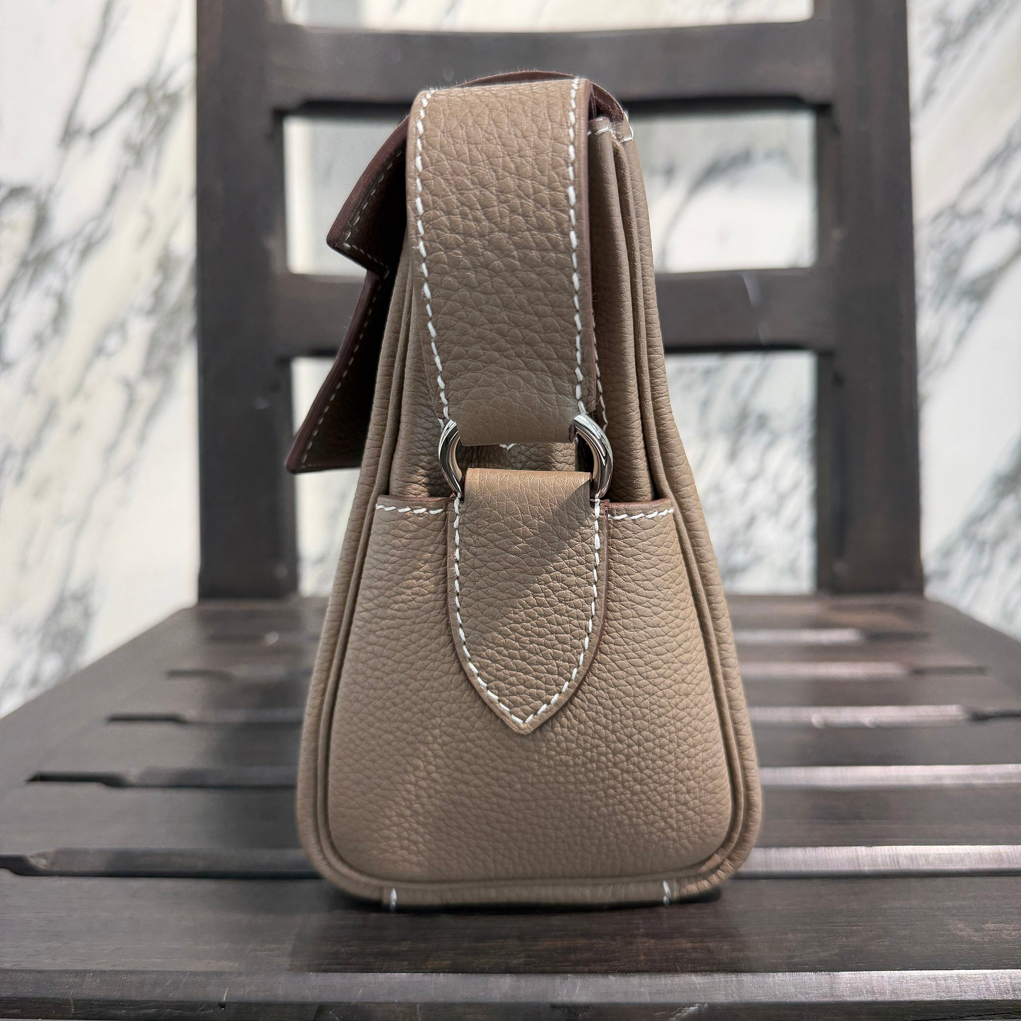 HERMES Kelly Messenger PM 24 "Etoupe" G刻印 エルメス ケリー メッセンジャー PM 24 "エトゥープ"