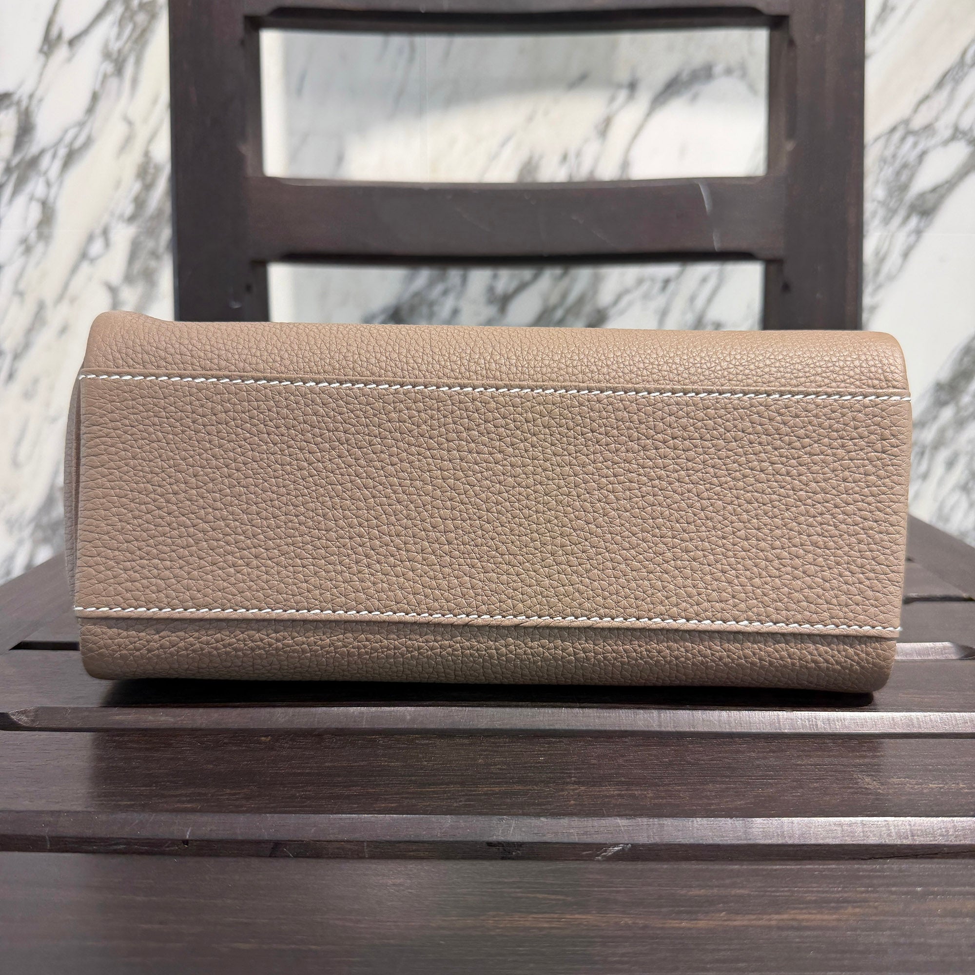 HERMES Kelly Messenger PM 24 "Etoupe" G刻印 エルメス ケリー メッセンジャー PM 24 "エトゥープ"