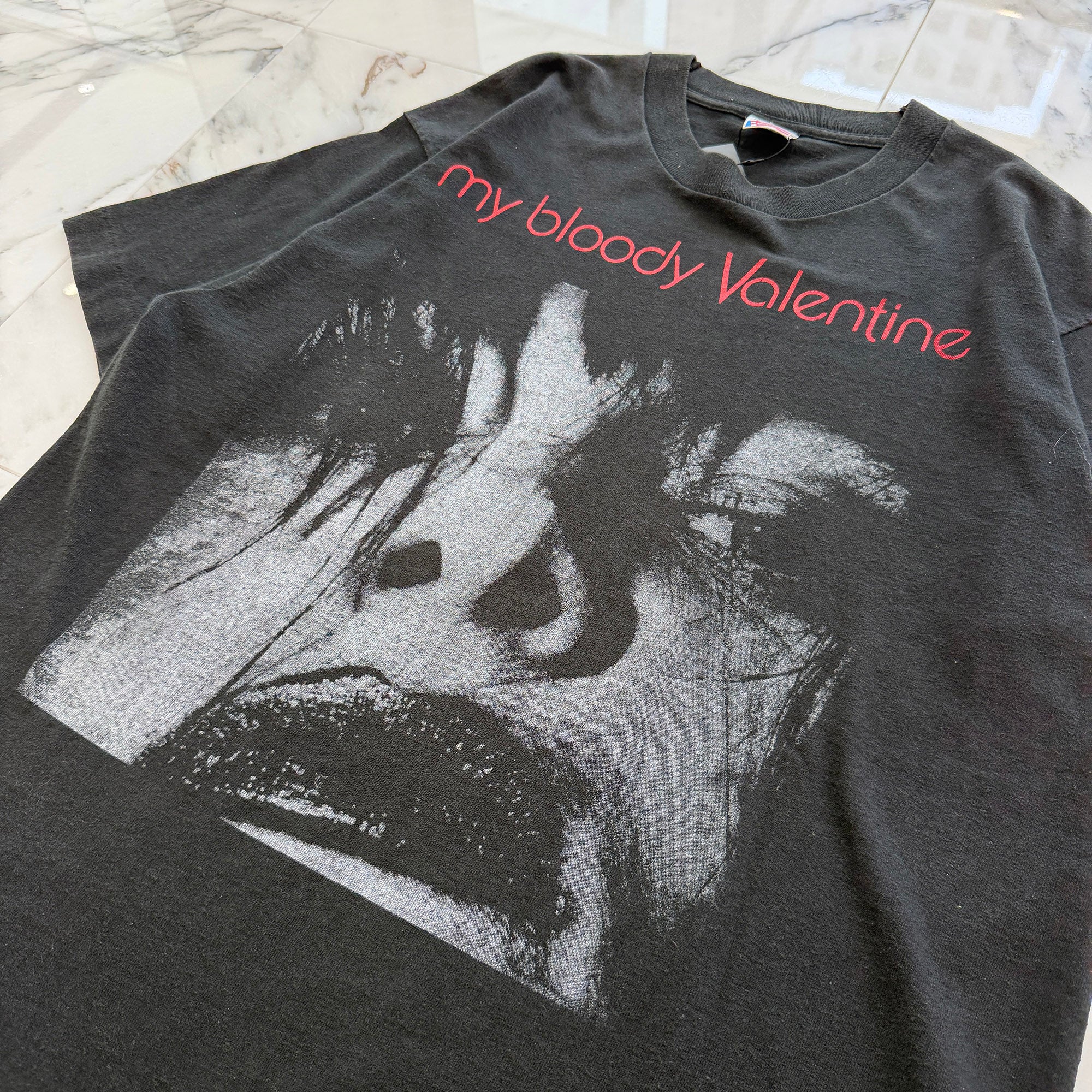 Vintage 90's My Bloody Valentine "Feed Me With Your Kiss" FRUIT OF THE LOOM S/S Tee Size L ヴィンテージ 90's マイ ブラッディ ヴァレンタイン フィード ミー・ウィズ ユア キス フルーツオブザルーム社製Tシャツ サイズL
