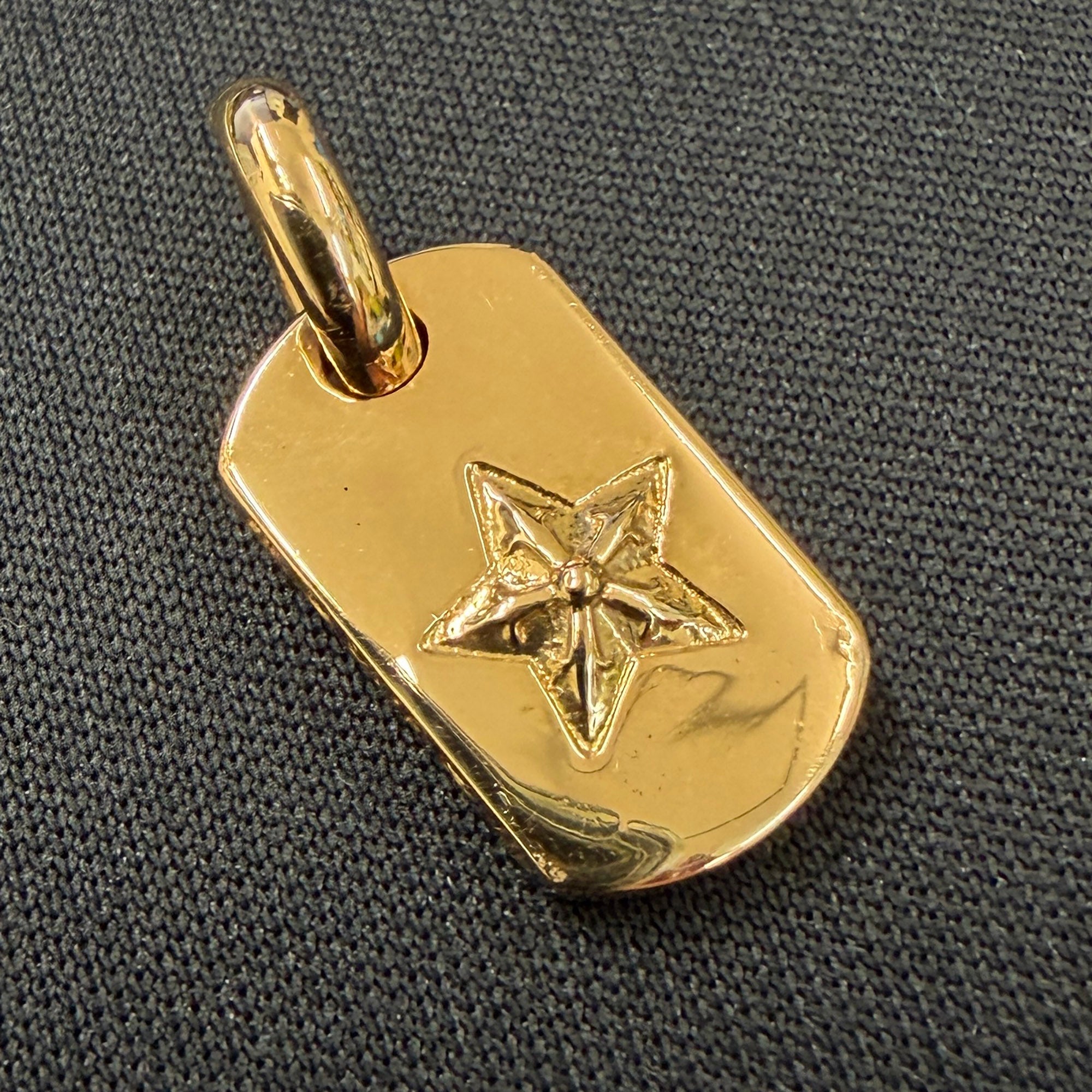 CHROME HEARTS 22K TINY STAR Dock Tag Pendant Charm クロムハーツ 22K タイニー スター ドッグタグ ペンダントチャーム