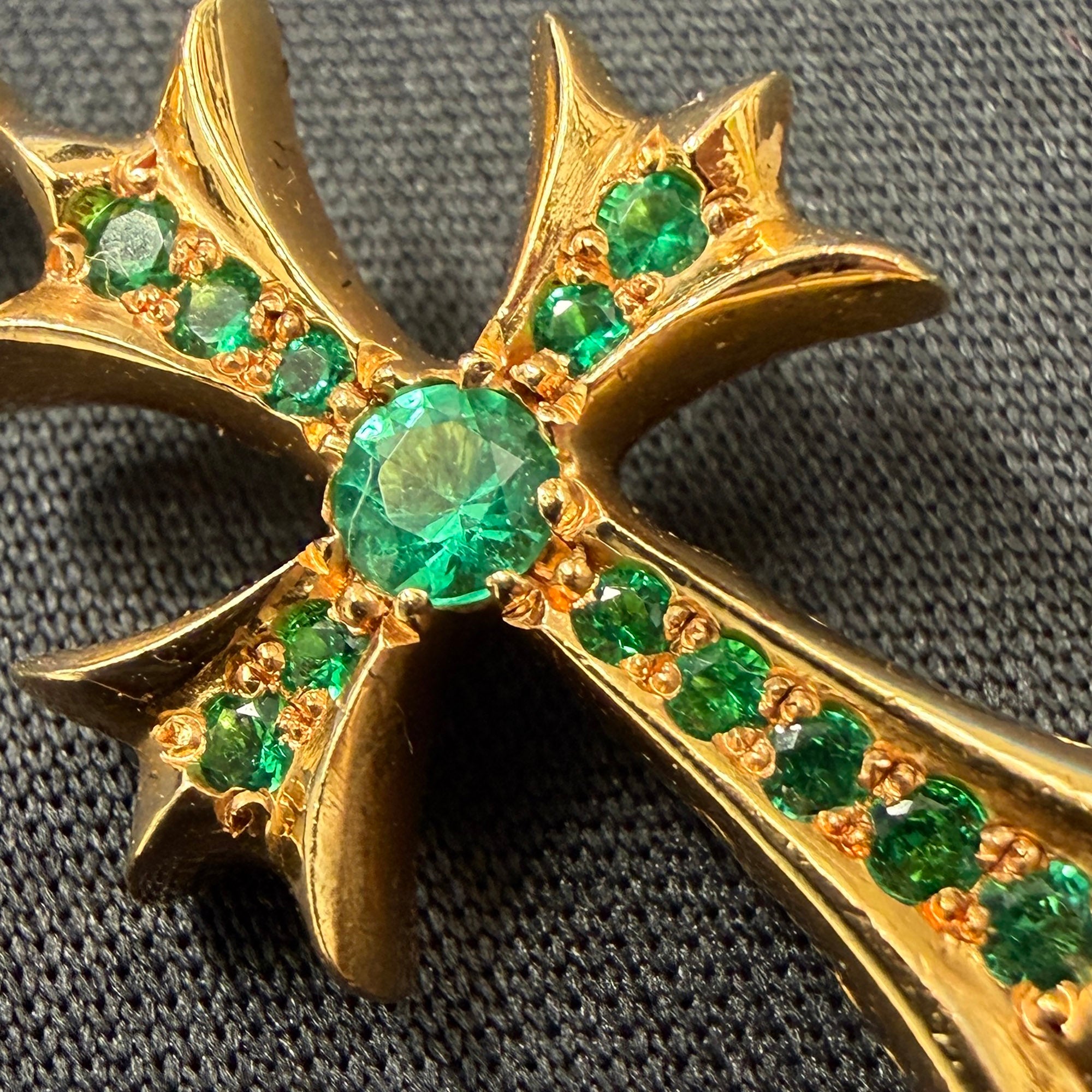 CHROME HEARTS 22K Tiny Fat Cross Pave Emerald Pendant Top クロムハーツ 22K タイニーファット クロス パヴェエメラルド ペンダントトップ