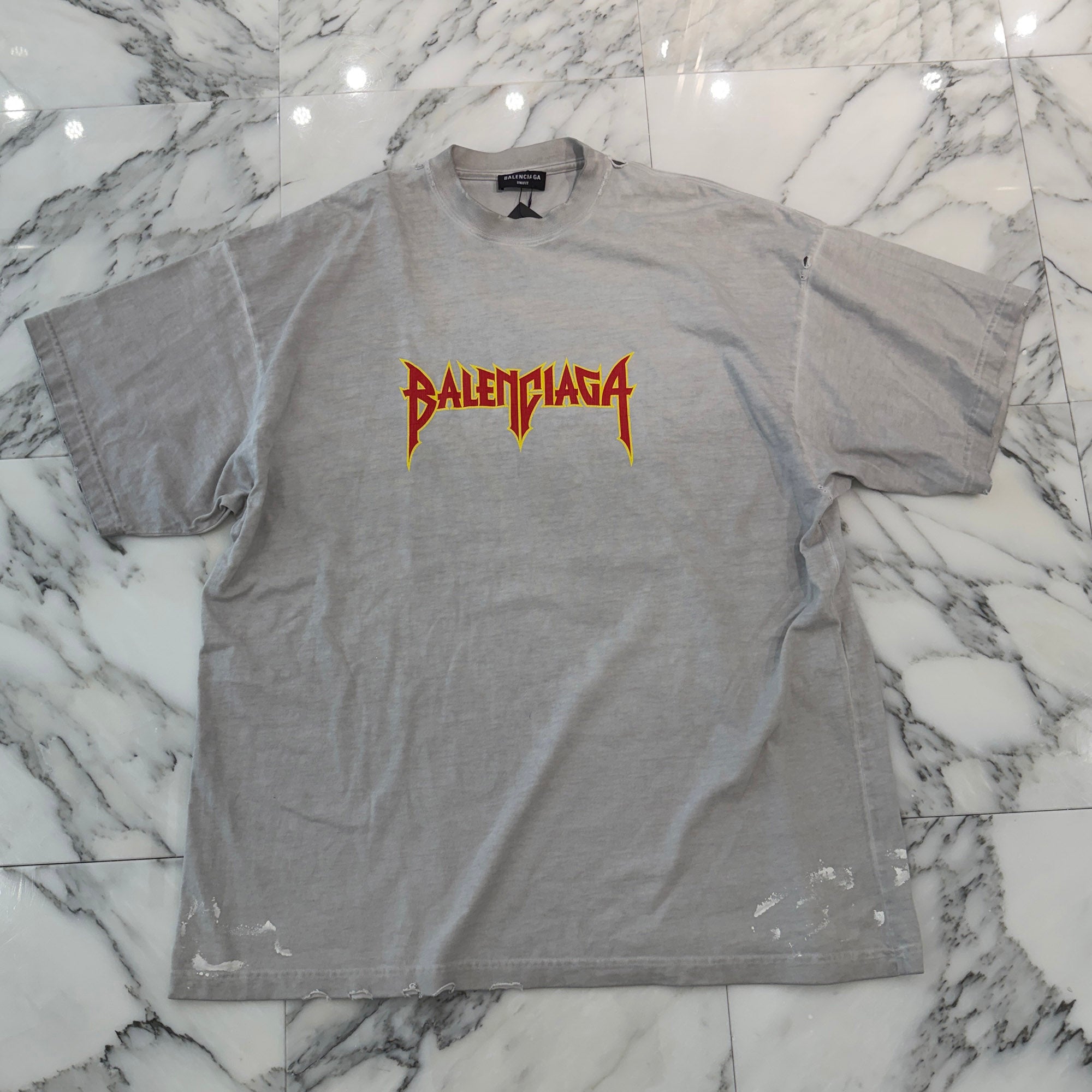 BALENCIAGA 2022SS Metal Logo Distressed Paint Splatter Finish Tee 694576 TMV88 Size 3 バレンシアガ メタルロゴ ペイントクラッシュ加工Tシャツ サイズM