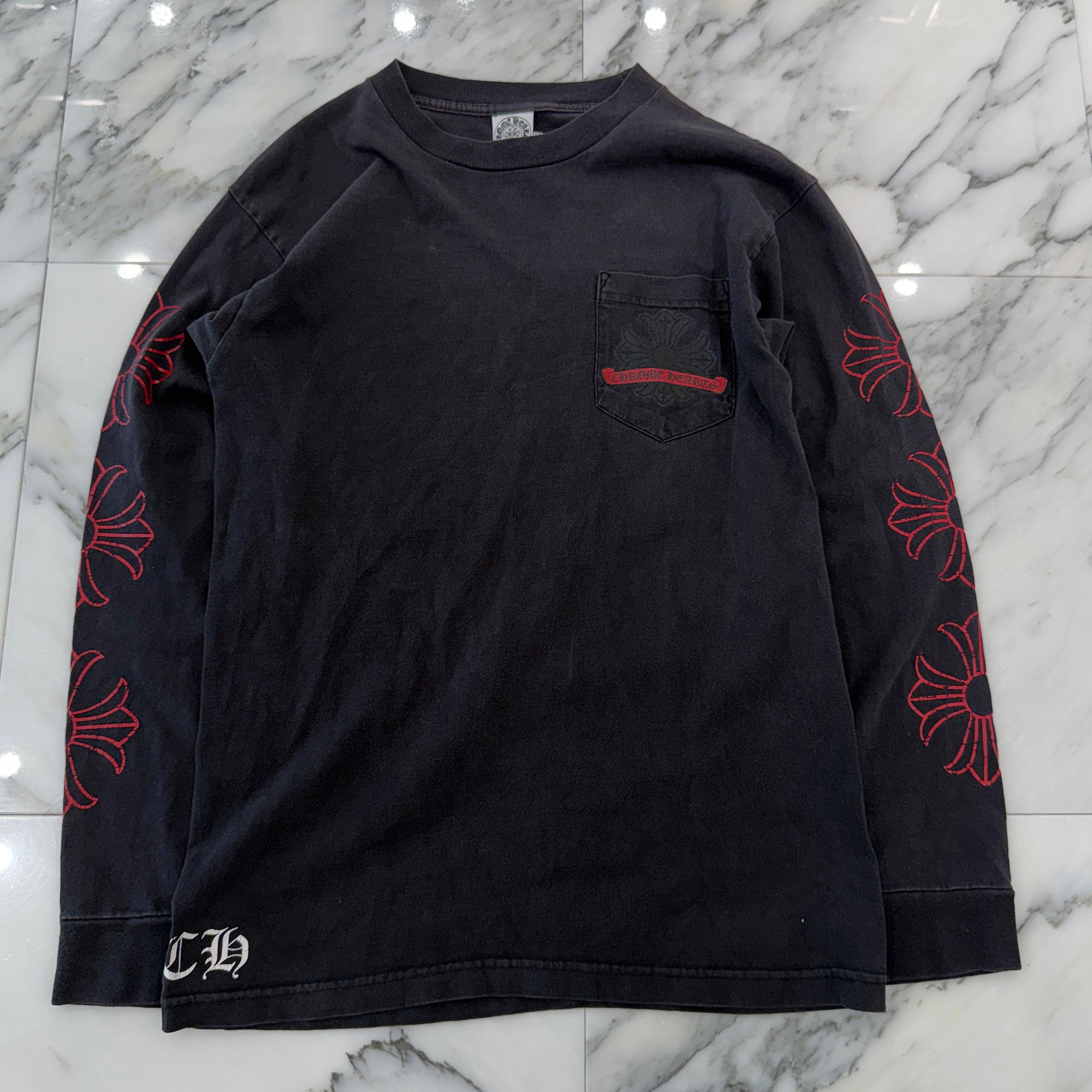 CHROME HEARTS CH Plus Red Horseshoe Cracked Print Long Sleeve Tee Size M クロムハーツ CHプラス レッド ホースシュー クラックプリント ロングスリーブTシャツ サイズM