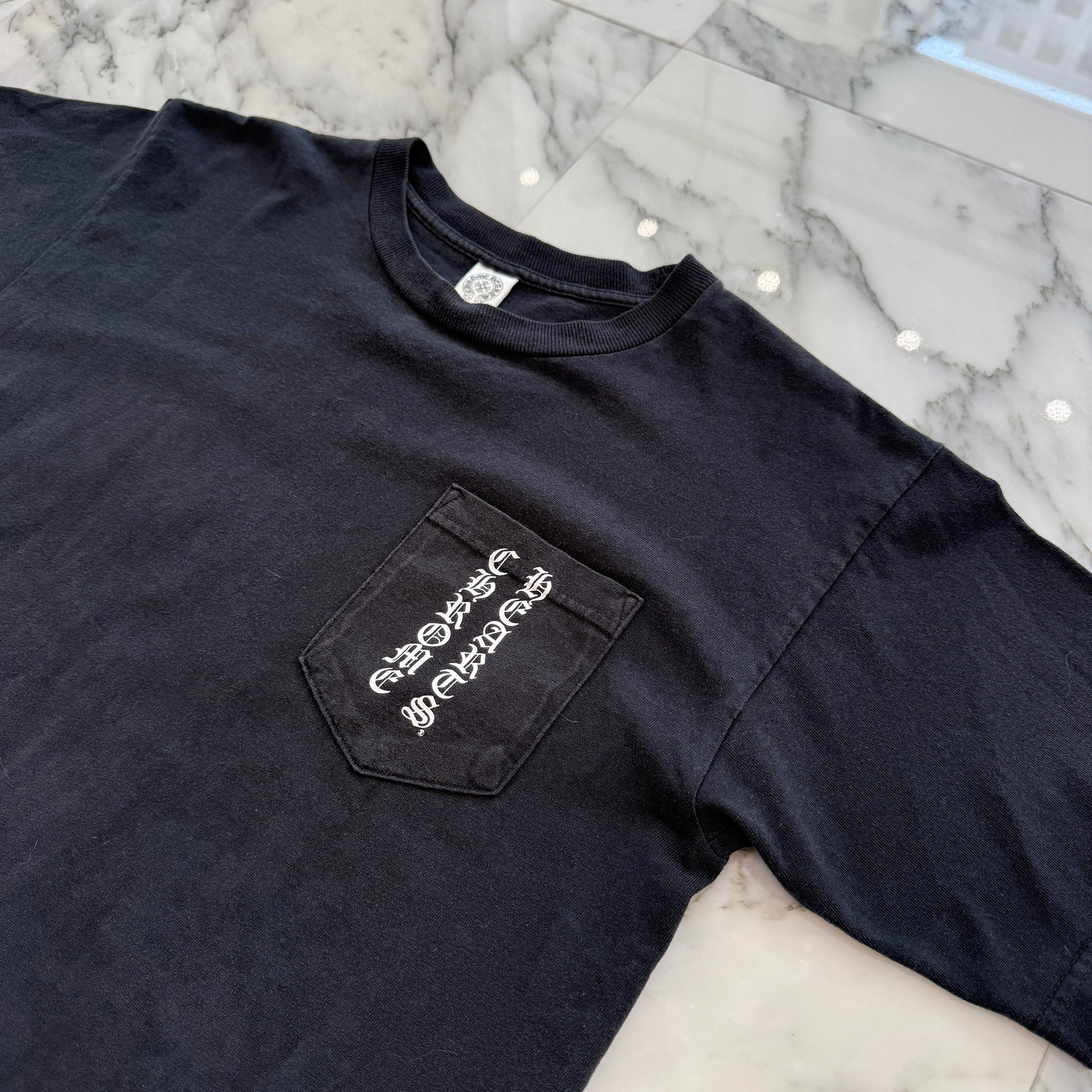 CHROME HEARTS Vertical Logo Floral Cross Print Tee Size M クロムハーツ ヴァーティカルロゴ フローラルクロス プリント Tシャツ サイズM
