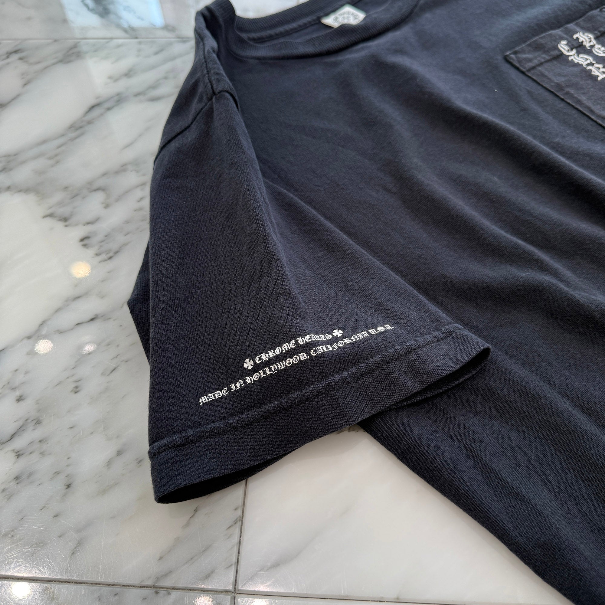 CHROME HEARTS Vertical Logo Floral Cross Print Tee Size M クロムハーツ ヴァーティカルロゴ フローラルクロス プリント Tシャツ サイズM