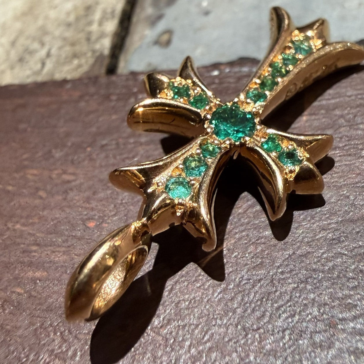 CHROME HEARTS 22K Tiny Fat Cross Pave Emerald Pendant Top クロムハーツ 22K タイニーファット クロス パヴェエメラルド ペンダントトップ
