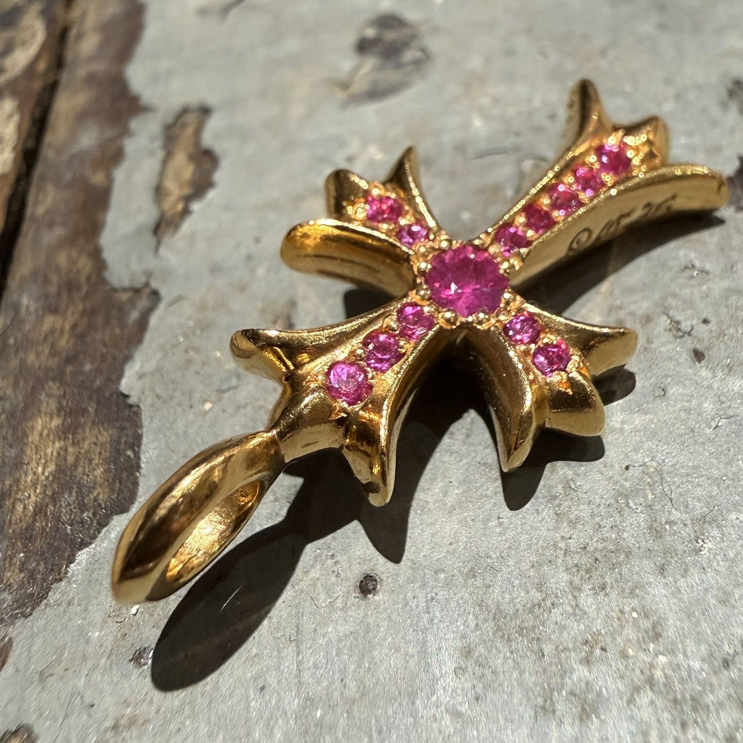 CHROME HEARTS 22K Tiny Fat Cross Pave Pink Sapphire Pendant Top クロムハーツ 22K タイニーファット クロス パヴェピンクサファイア ペンダントトップ