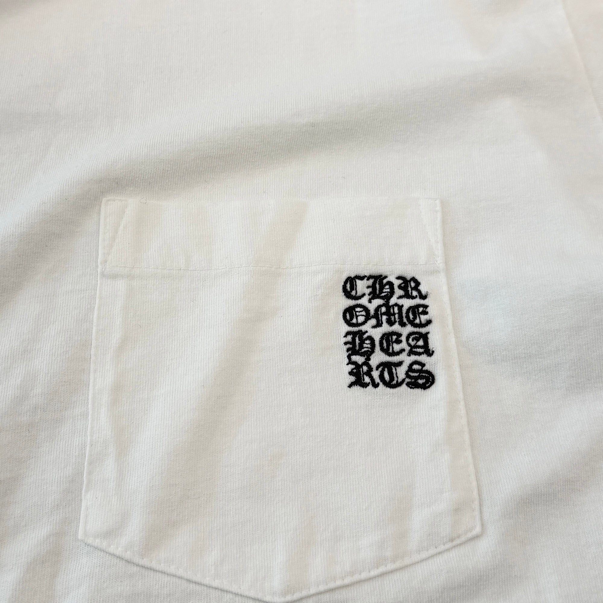 CHROME HEARTS Y NOT Vertical Logo Cross Embroidery Tee Size L クロムハーツ ワイノット バーティカルロゴ クロス刺繍 Tシャツ サイズL