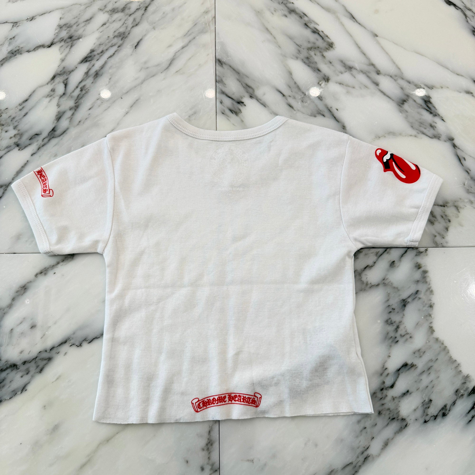 CHROME HEARTS × The Rolling Stones Lip & Tongue Neck Logo Tee Size ONE SIZE（68-112） クロムハーツ×ローリングストーンズ リップアンドタンネックロゴ Tシャツ サイズONE SIZE（68-112)