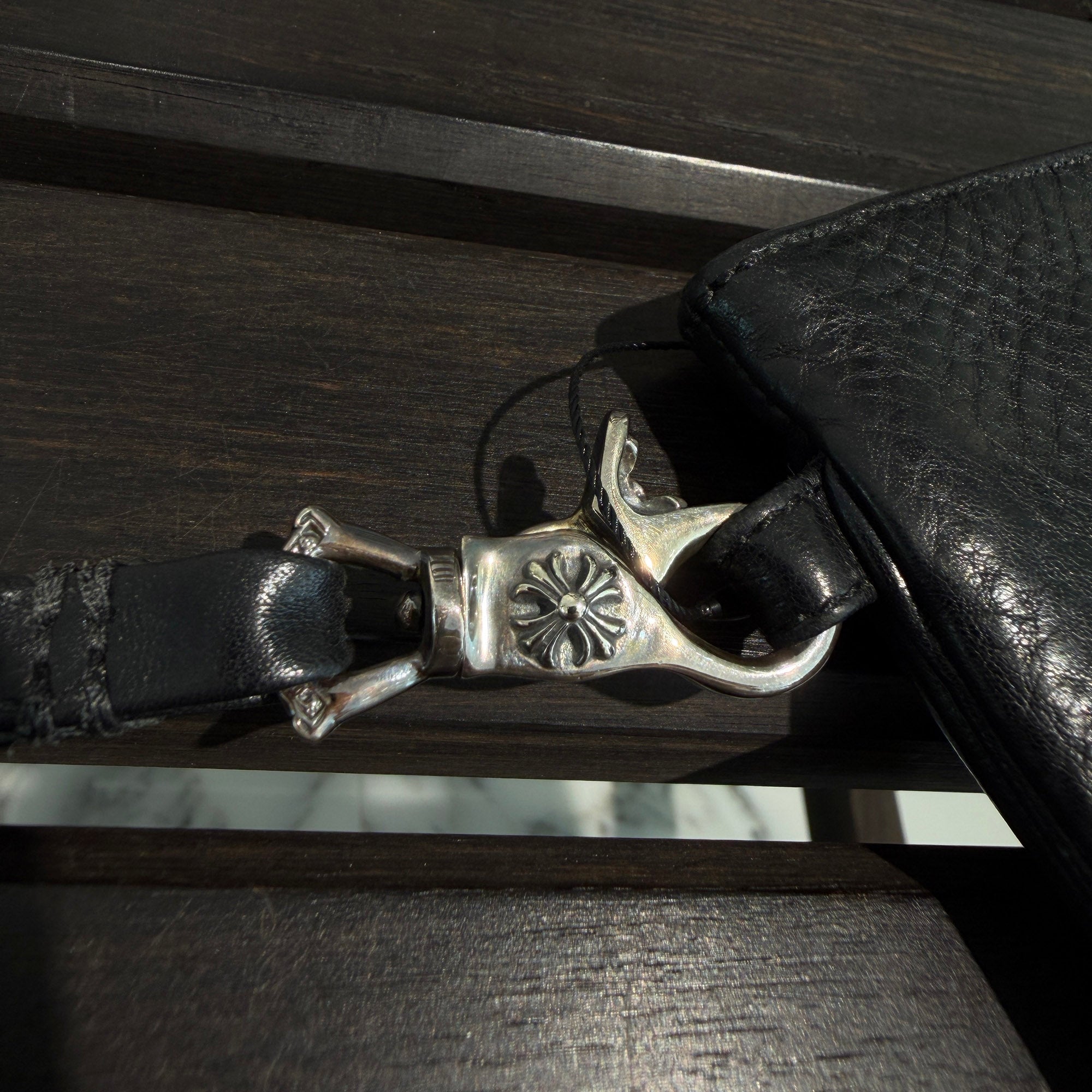 CHROME HEARTS Cross Leather Patch Zipper Change Purse Wallet クロムハーツ クロスレザーパッチ ジッパー チェンジパース ウォレット