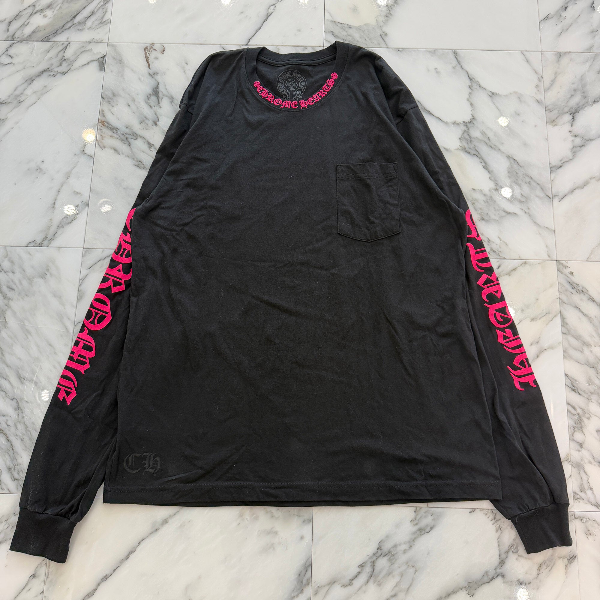 CHROME HEARTS 2025AW Old English Neck Logo Long Sleeve Tee Size XL クロムハーツ ネックロゴ ロングスリーブ Tシャツ サイズXL