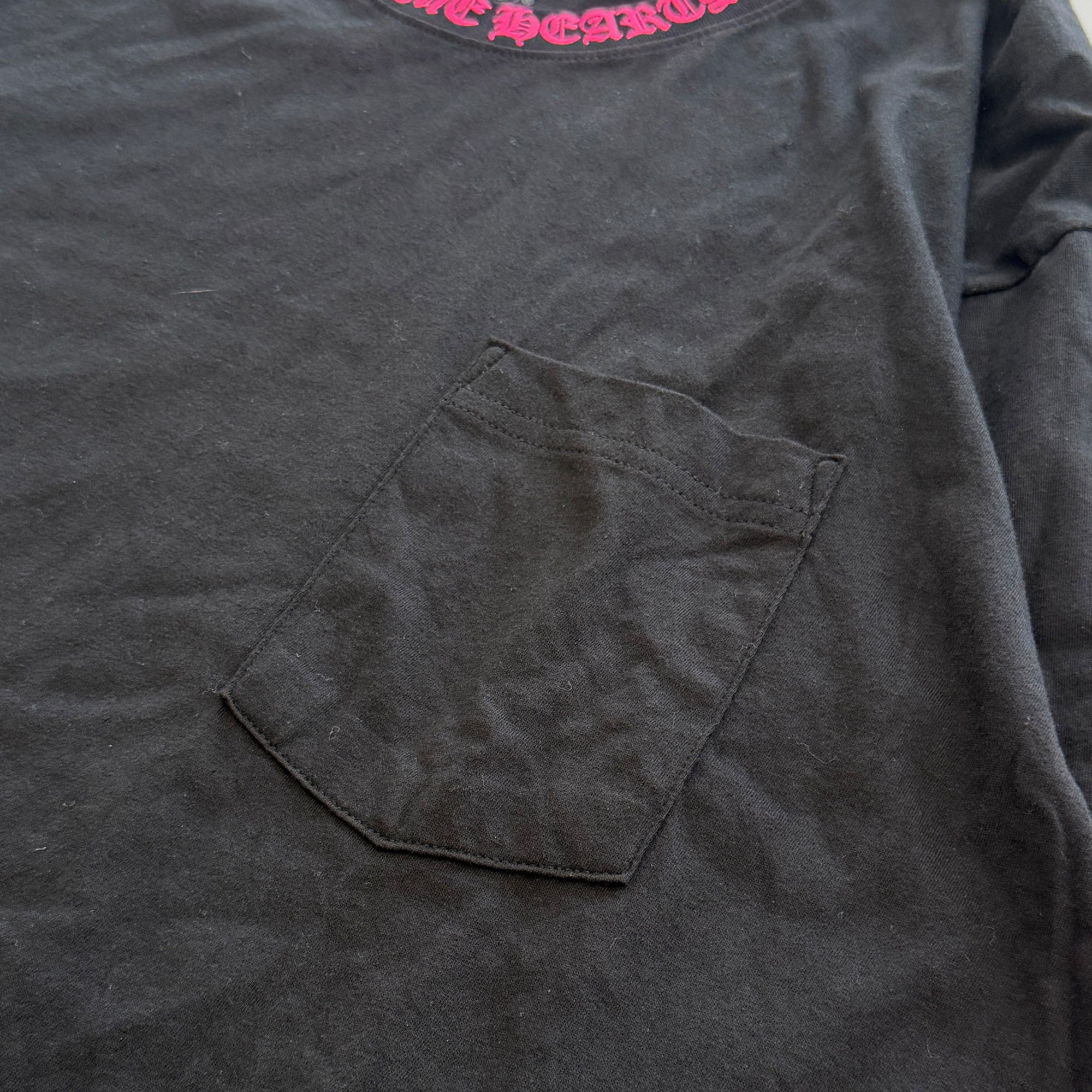CHROME HEARTS 2025AW Old English Neck Logo Long Sleeve Tee Size XL クロムハーツ ネックロゴ ロングスリーブ Tシャツ サイズXL