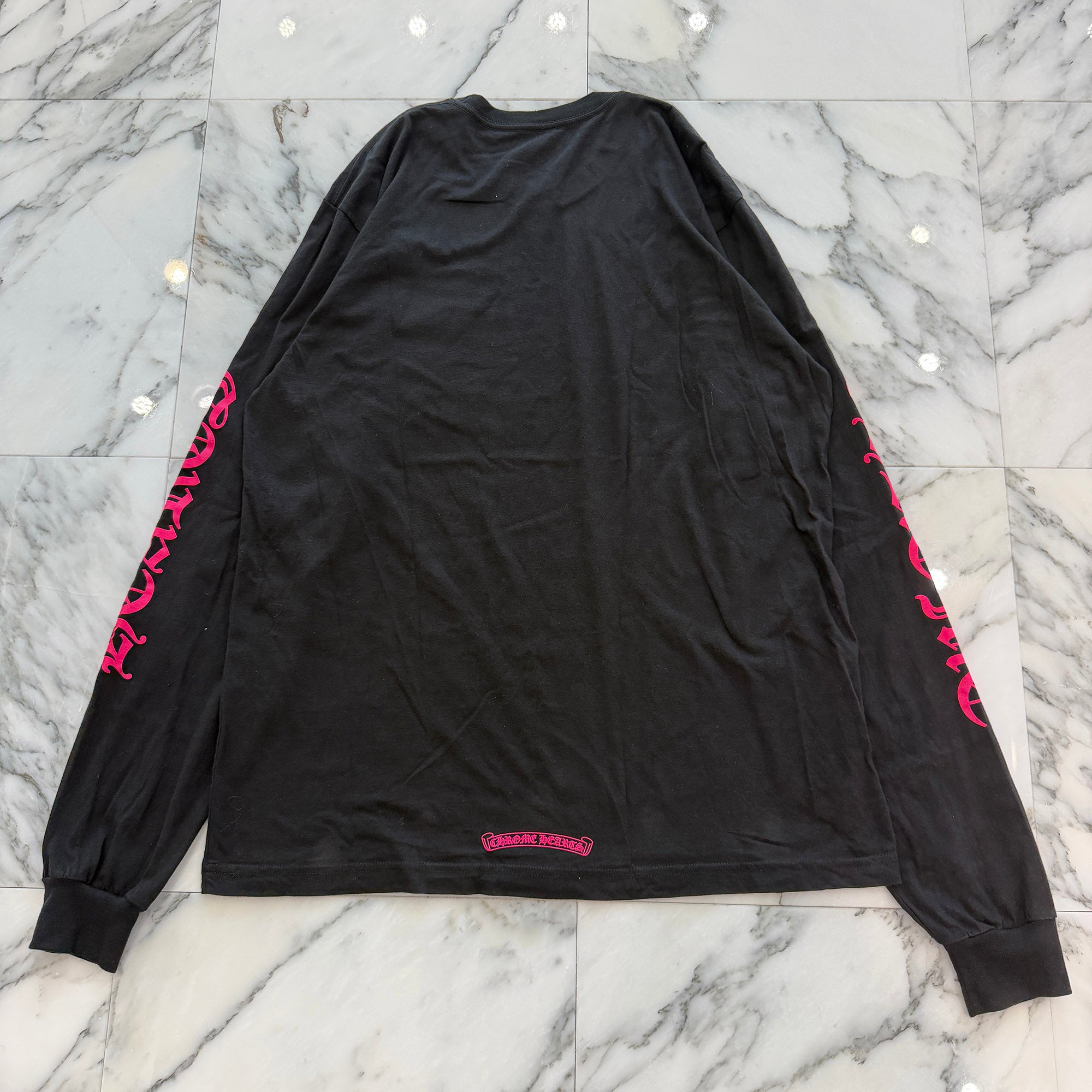 CHROME HEARTS 2025AW Old English Neck Logo Long Sleeve Tee Size XL クロムハーツ ネックロゴ ロングスリーブ Tシャツ サイズXL