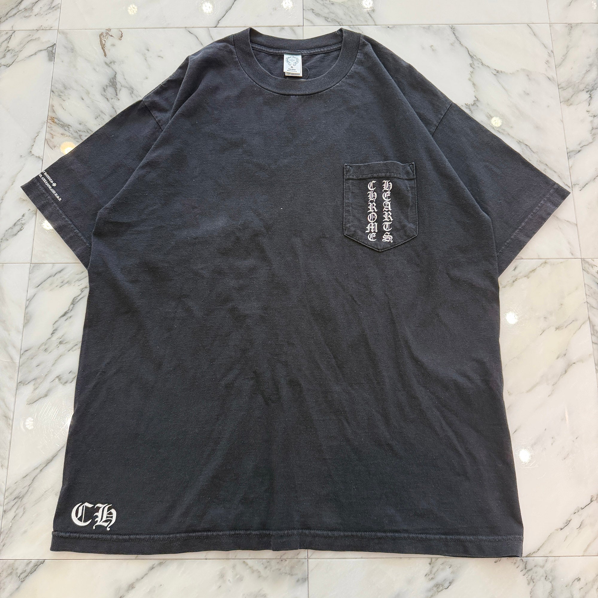 CHROME HEARTS Made In Hollywood Back Floral Cross Vertical Logo Tee Size XL クロムハーツ メイド イン ハリウッド バック フローラルクロス ヴァーティカルロゴTシャツ サイズXL
