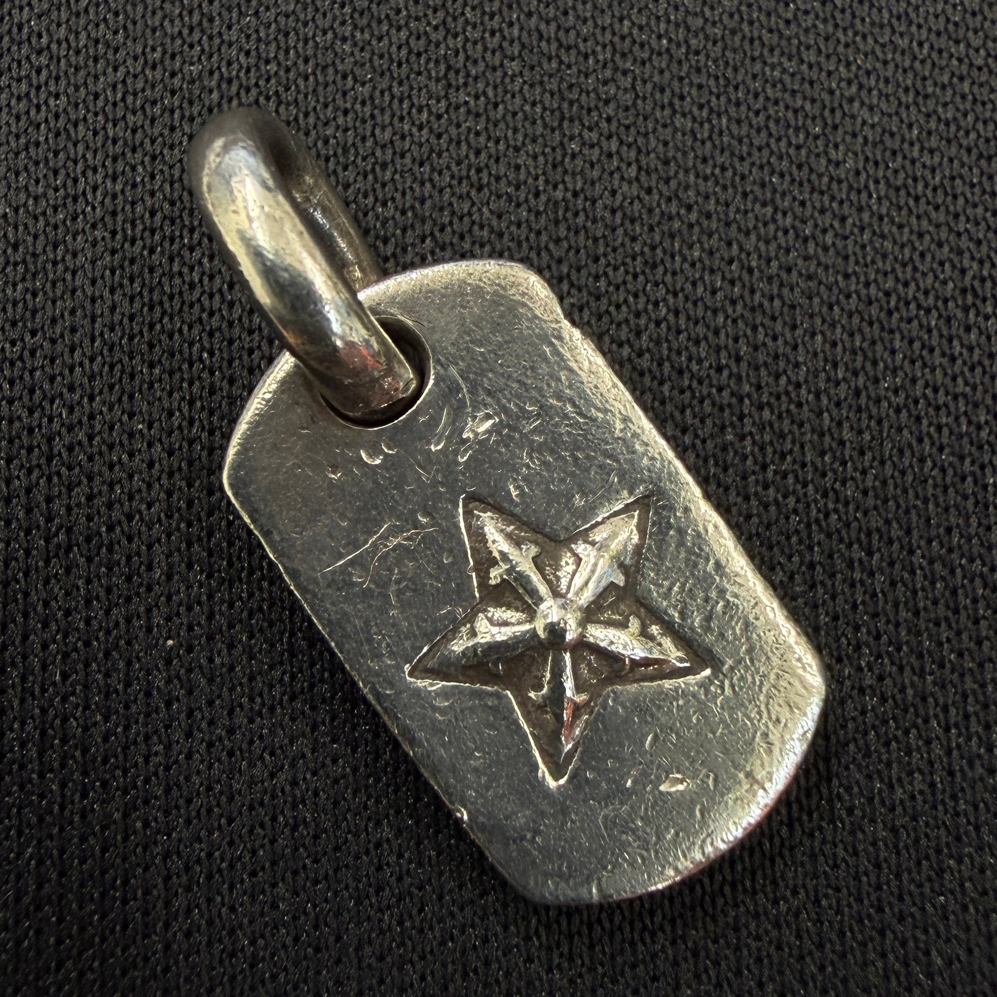CHROME HEARTS TINY STAR Dock Tag Pendant Charm クロムハーツ タイニー スター ドッグタグ ペンダントチャーム
