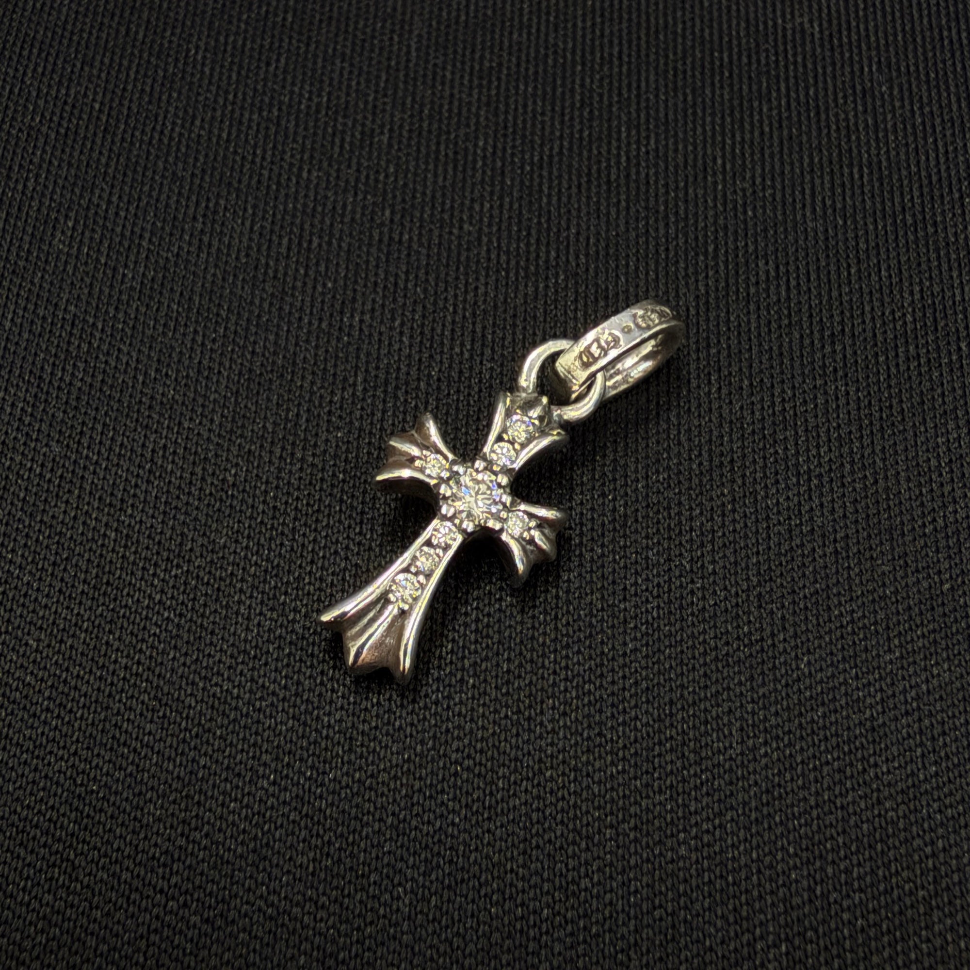 CHROME HEARTS CH Cross Baby Fat Charm Pave Diamond クロムハーツ CHクロス ベビーファット チャーム パヴェダイヤモンド