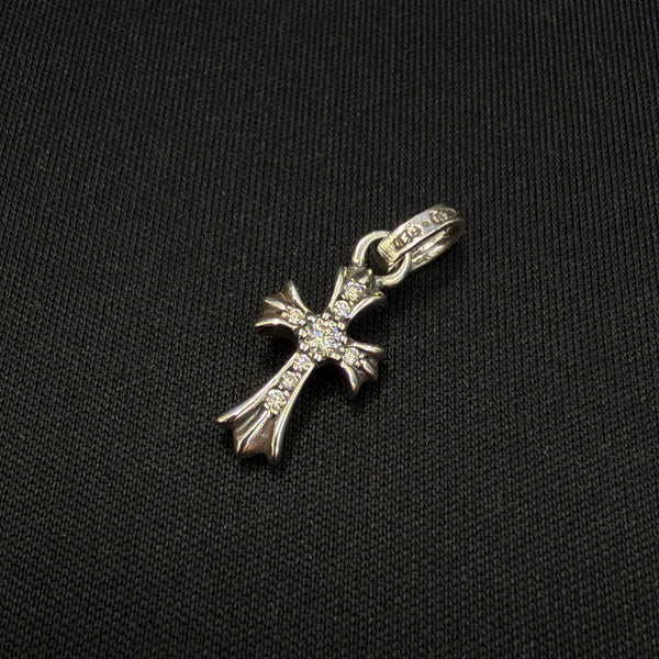 CHROME HEARTS CH Cross Baby Fat Charm Pave Diamond クロムハーツ CHクロス ベビーファット チャーム パヴェダイヤモンド
